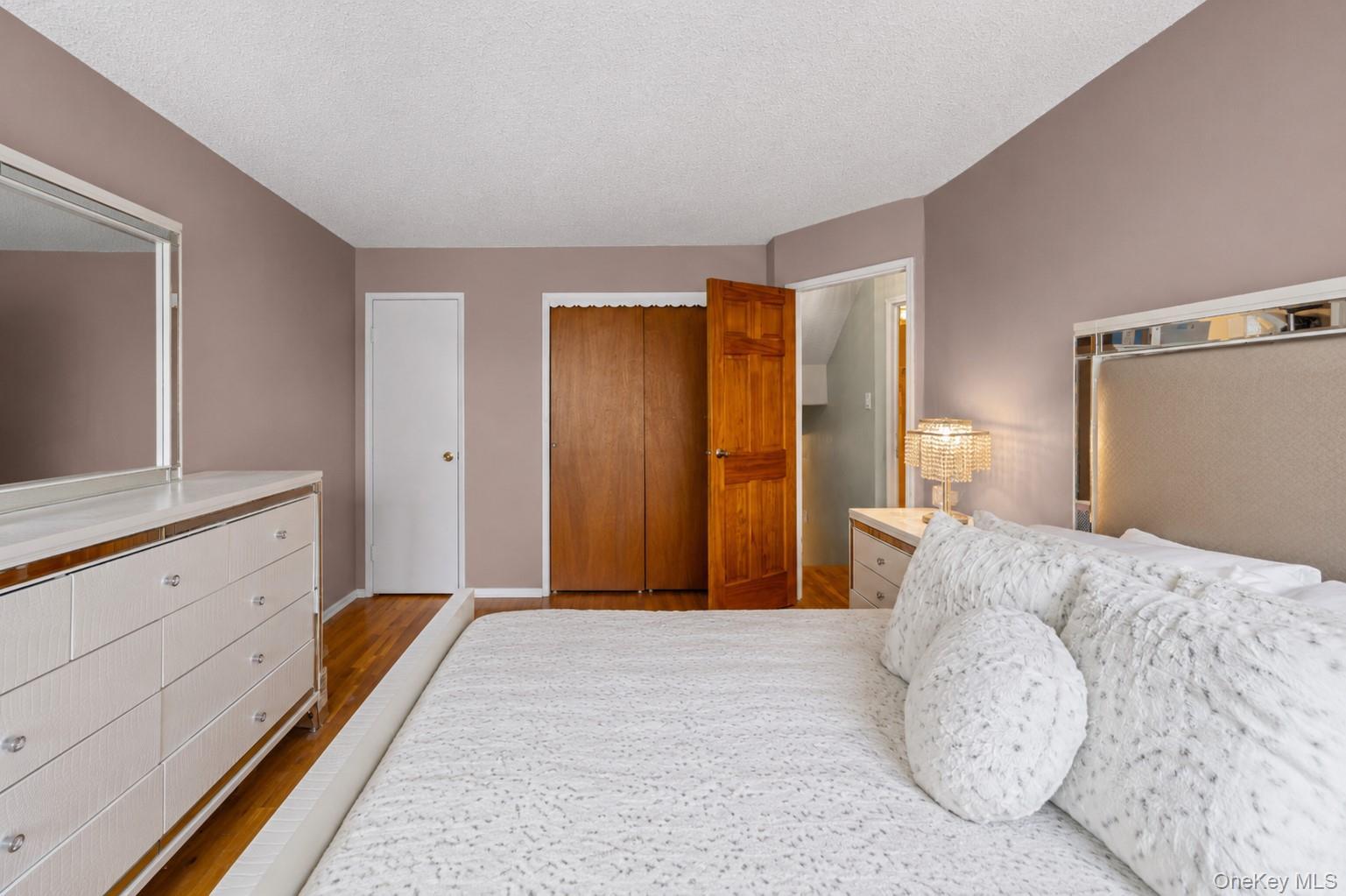 Single Family Bergen Avenue Brooklyn, NY 11234, MLS-1031490-17