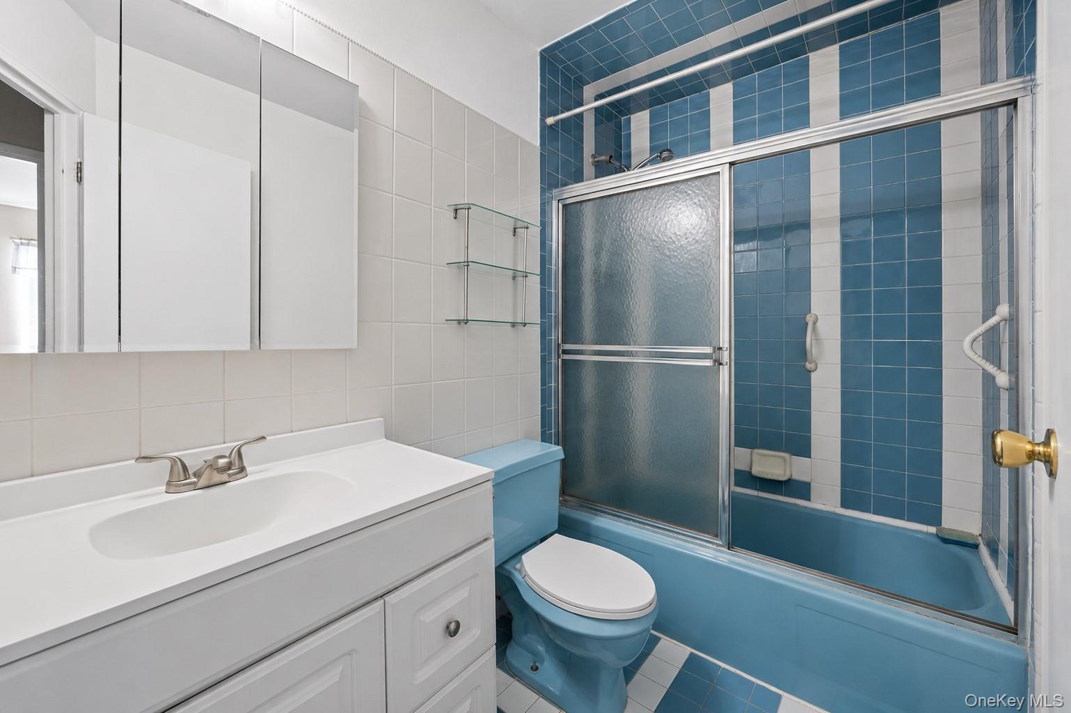 Single Family Bergen Avenue Brooklyn, NY 11234, MLS-1031490-28