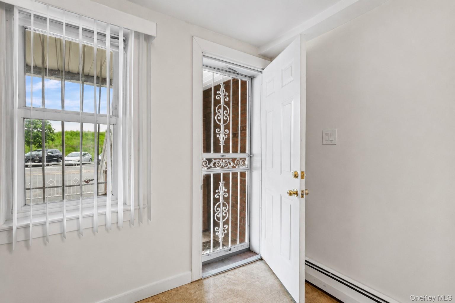 Single Family Bergen Avenue Brooklyn, NY 11234, MLS-1031490-4