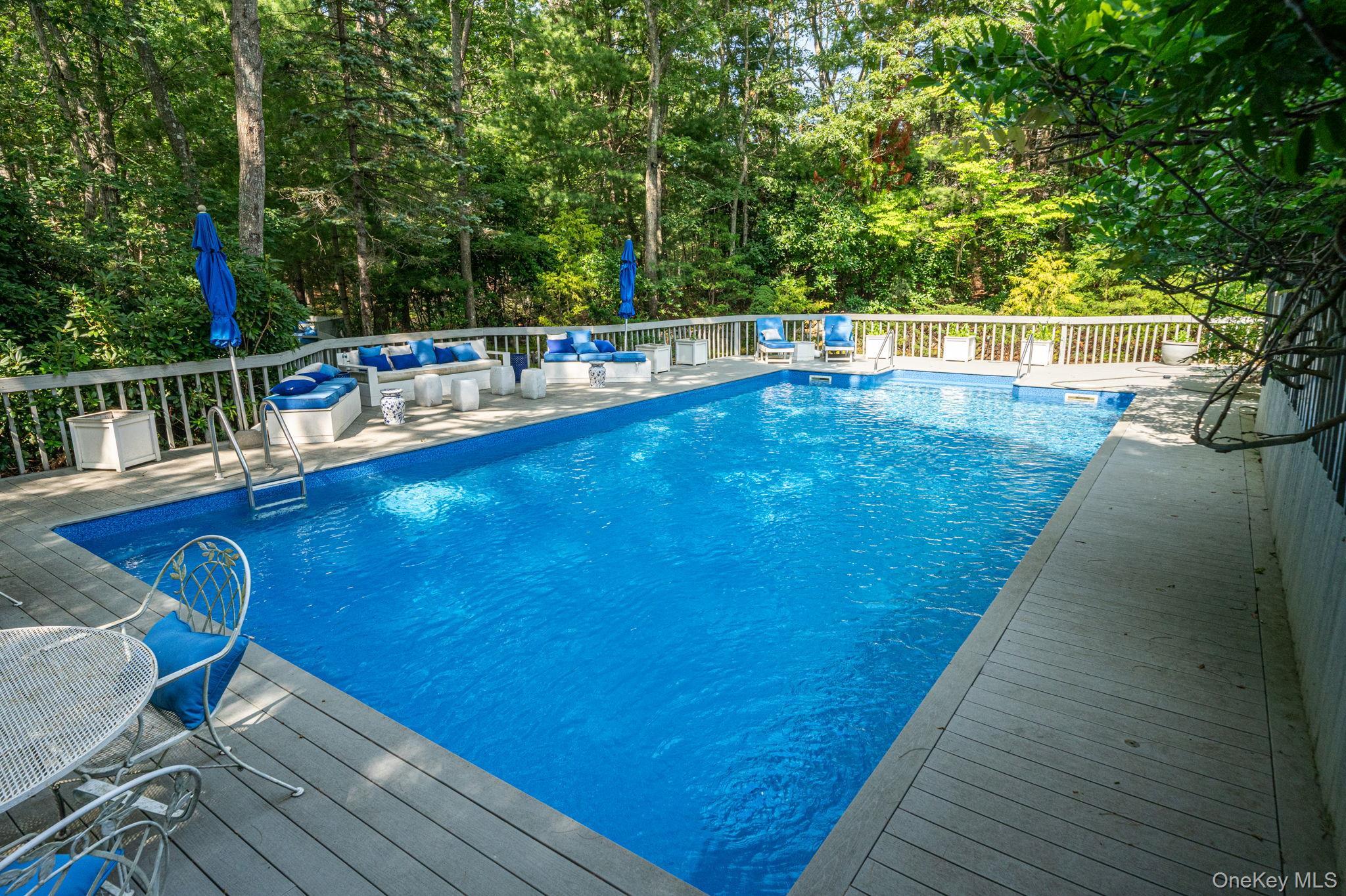 Single Family Joshuas Path  Suffolk County, NY 11937, MLS-1031499-38