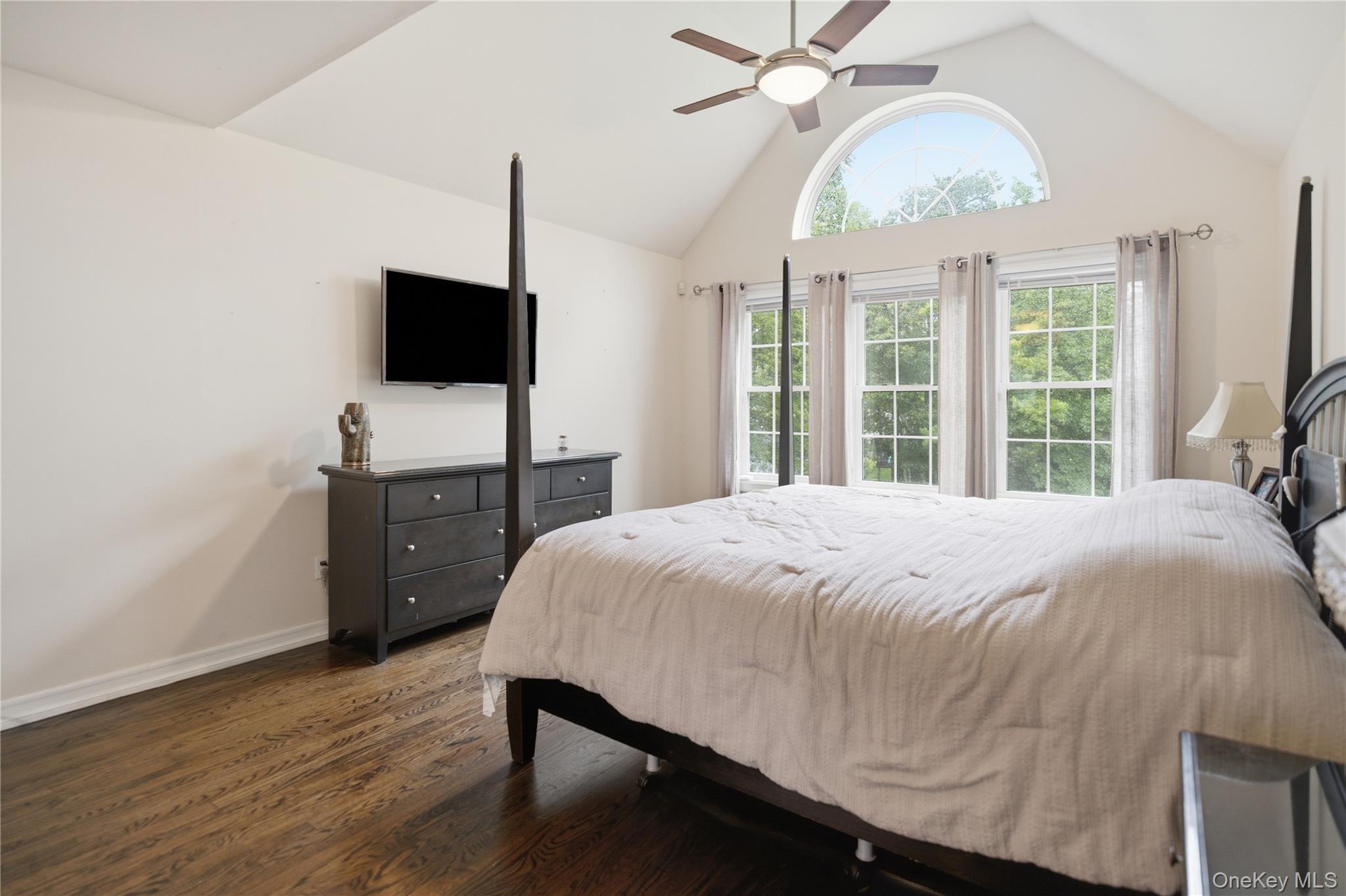 Single Family Wood Hollow Drive  Suffolk County, NY 11977, MLS-1031502-23