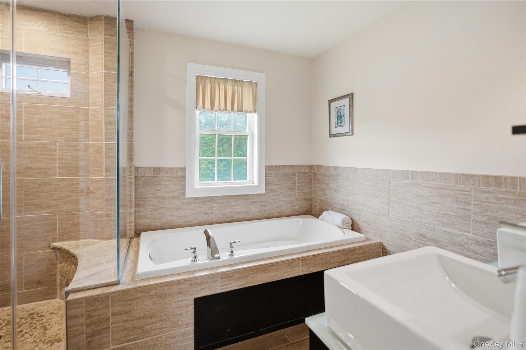 Single Family Wood Hollow Drive  Suffolk County, NY 11977, MLS-1031502-25