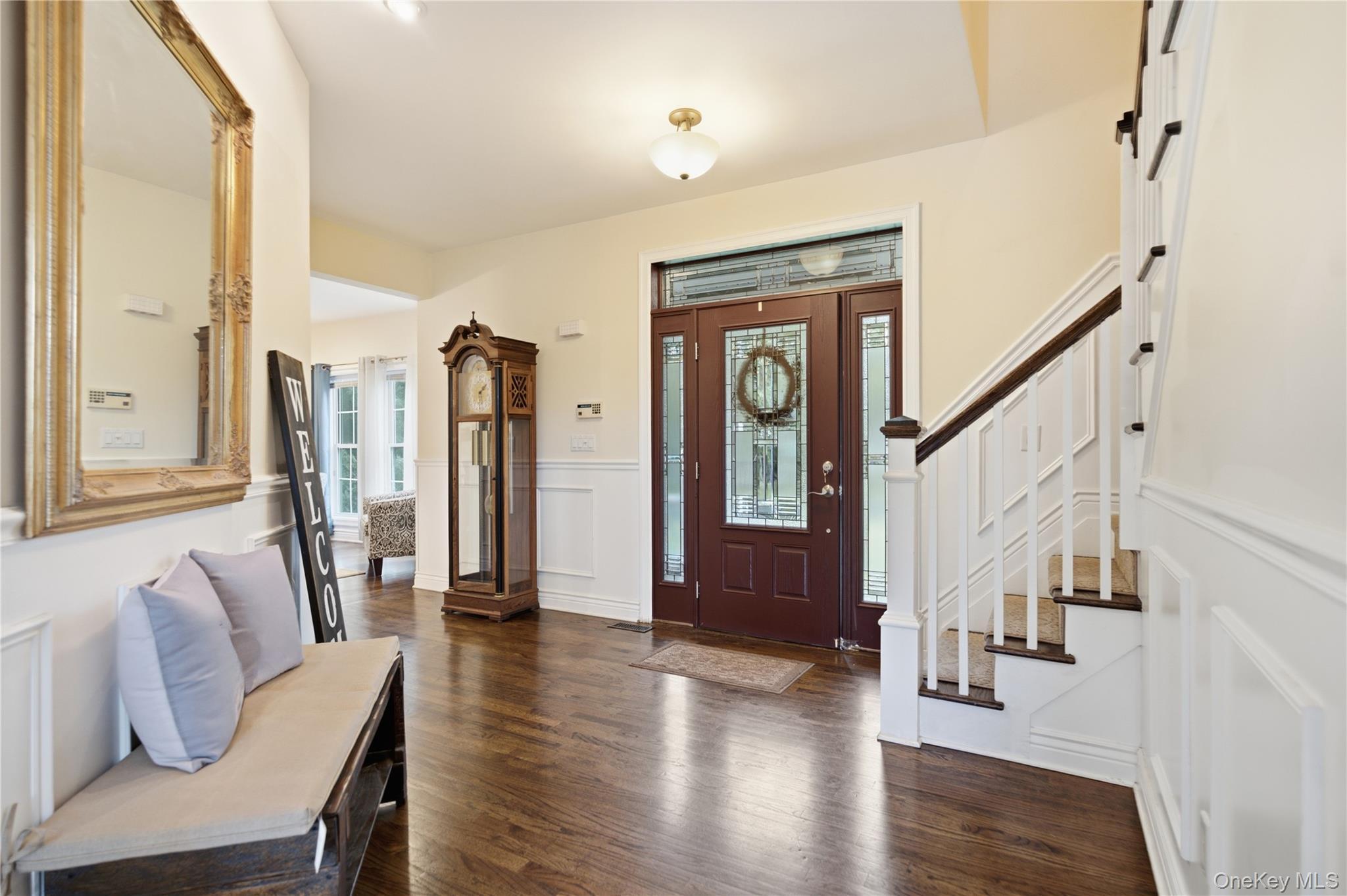 Single Family Wood Hollow Drive  Suffolk County, NY 11977, MLS-1031502-4