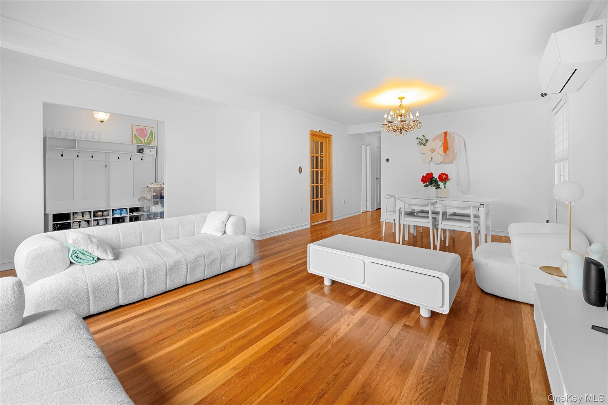 Single Family 73rd Avenue Queens, NY 11362, MLS-1031510-5