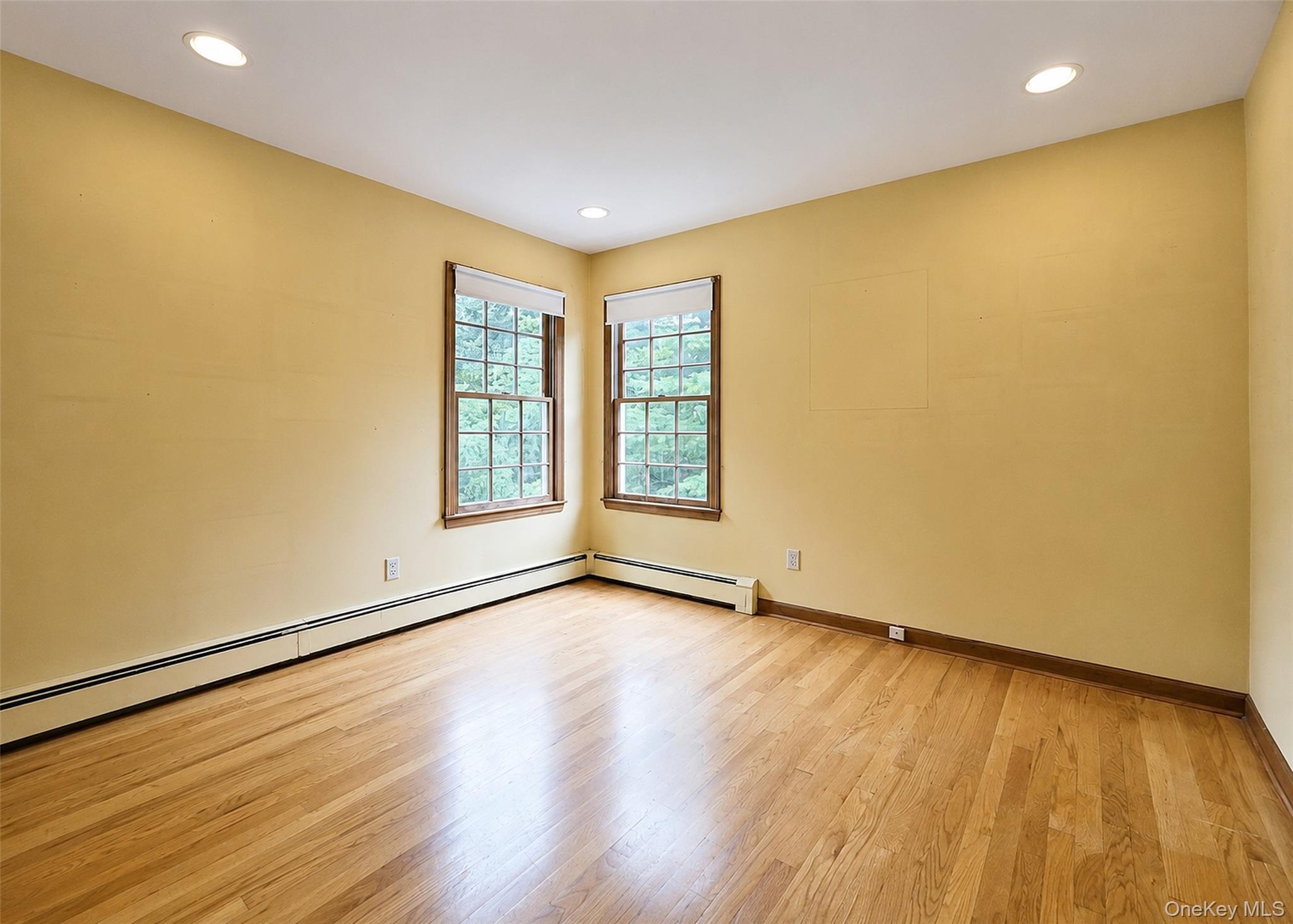 Single Family Woodhull Road Suffolk County, NY 11733, MLS-1031554-18
