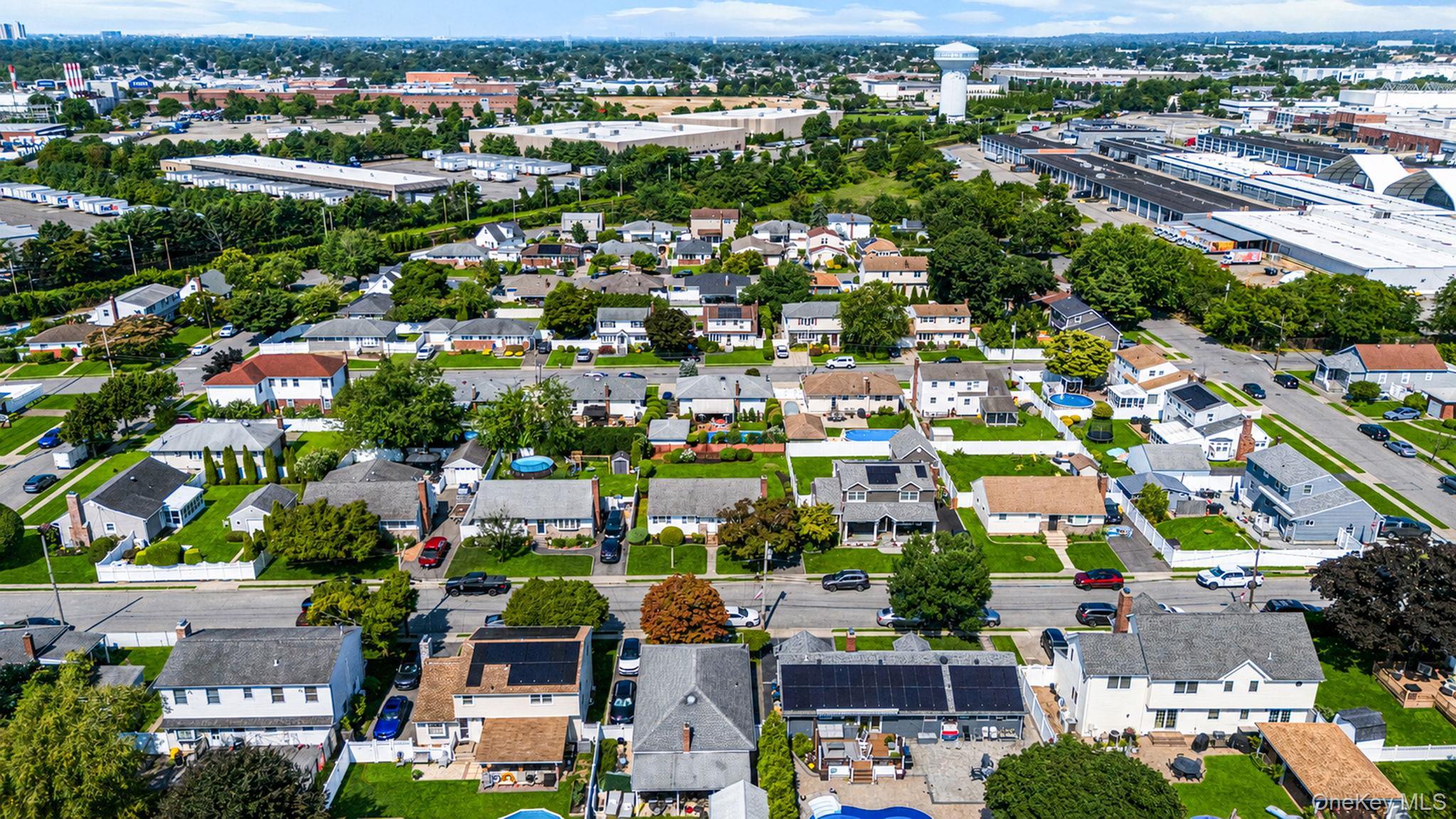 Single Family 10th Street Nassau County, NY 11714, MLS-1031563-28