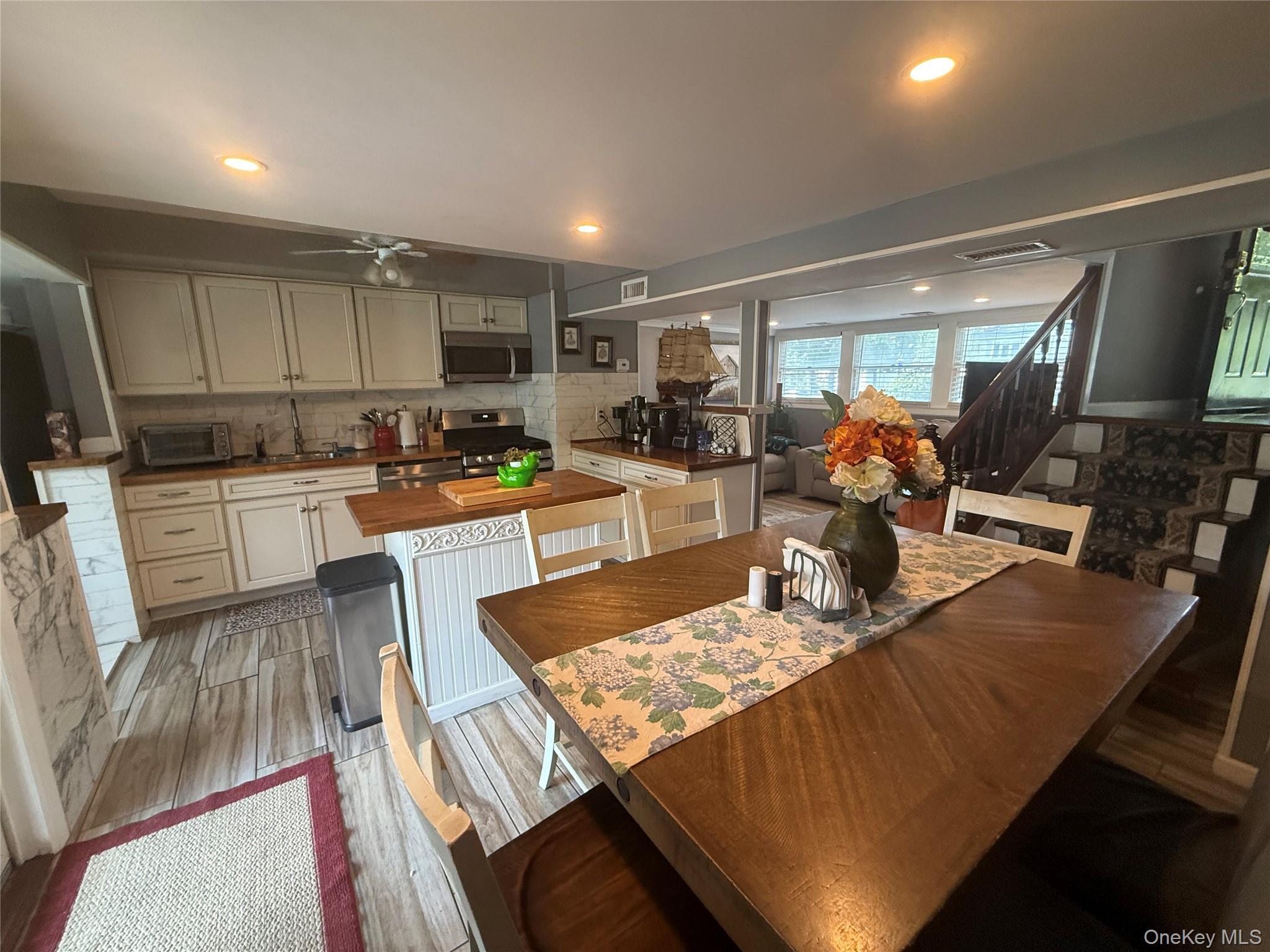 Single Family Fairway Drive  Suffolk County, NY 11776, MLS-1031586-11