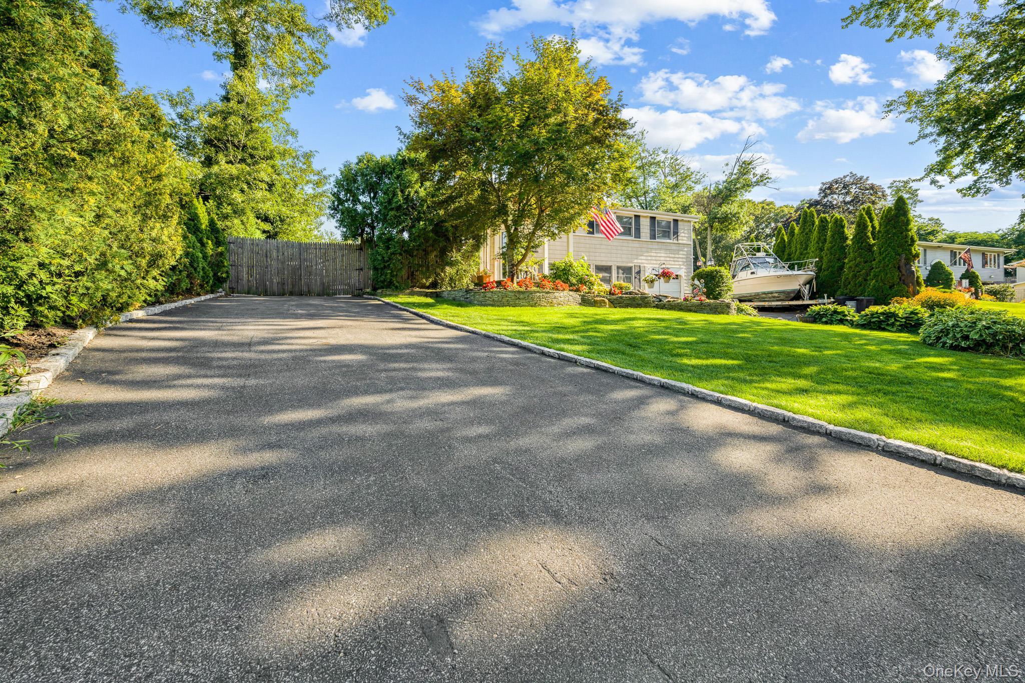 Single Family Fairway Drive  Suffolk County, NY 11776, MLS-1031586-2