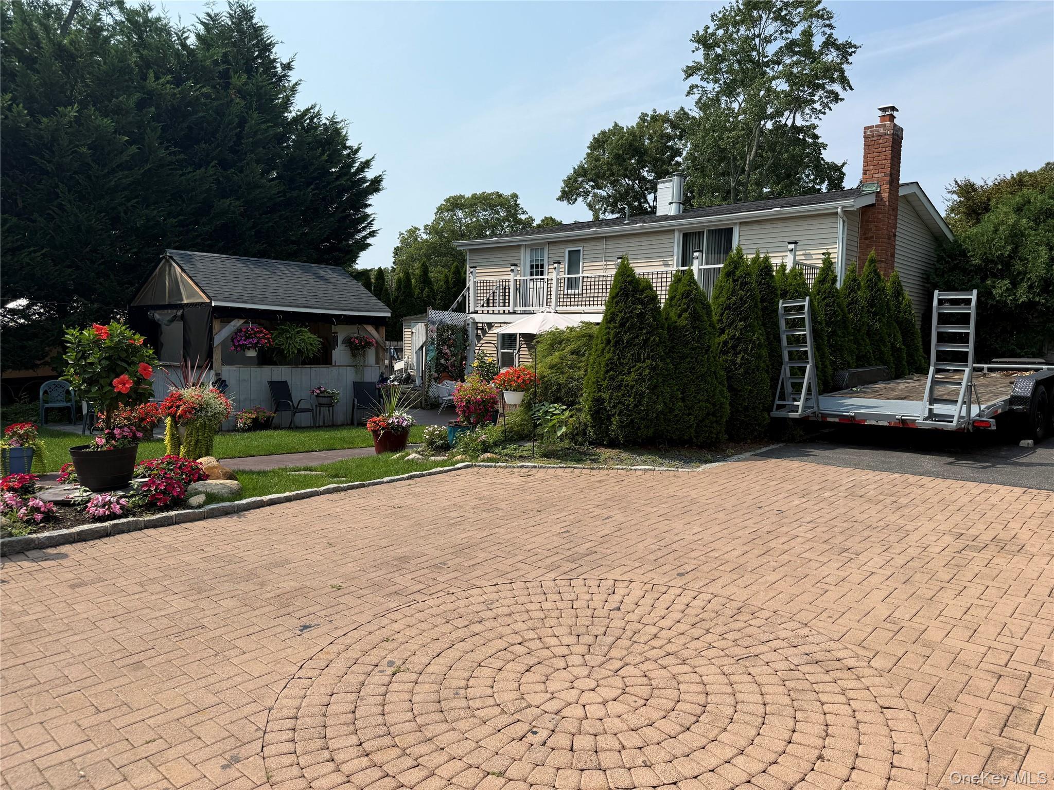Single Family Fairway Drive  Suffolk County, NY 11776, MLS-1031586-38