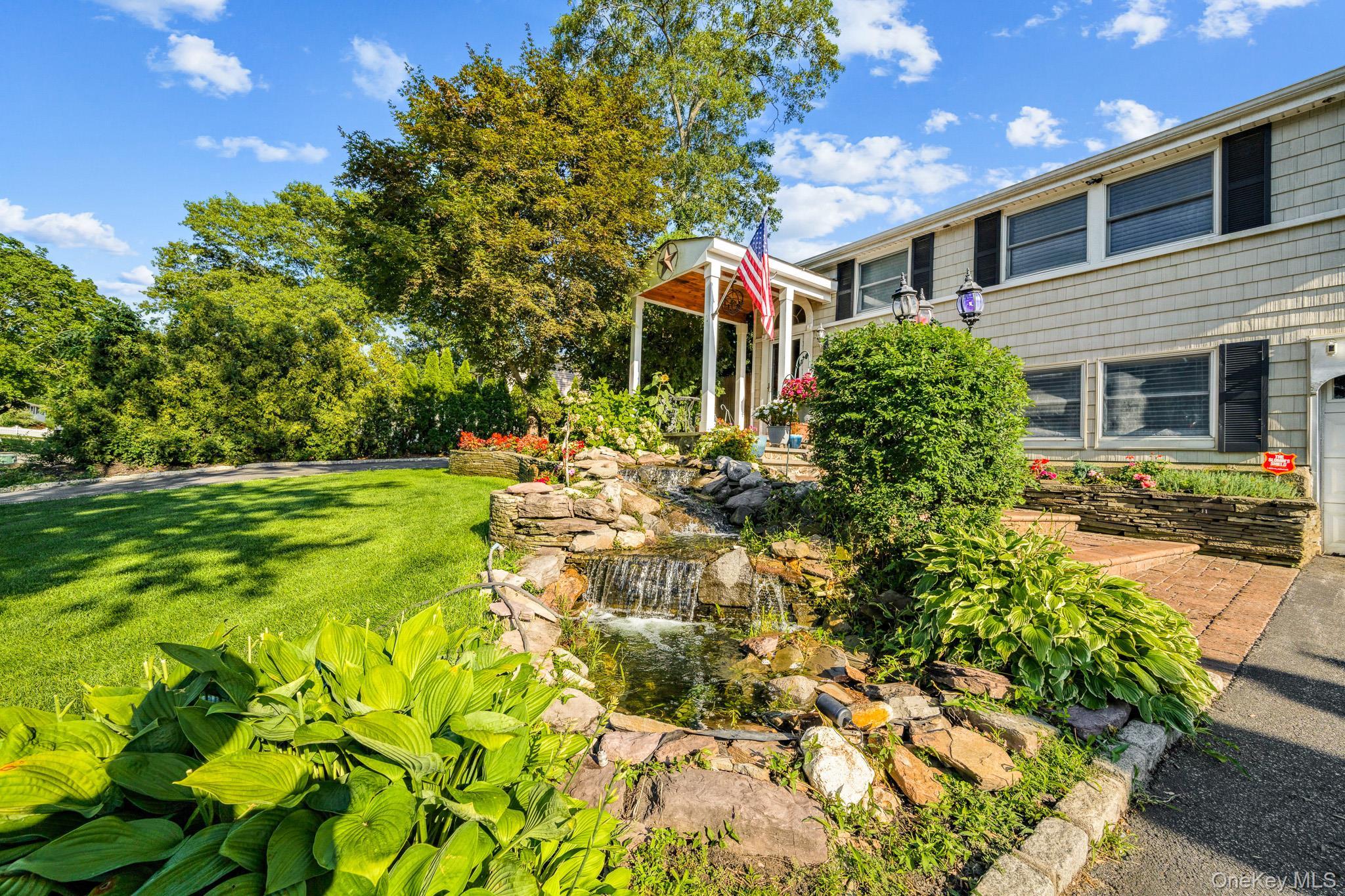 Single Family Fairway Drive  Suffolk County, NY 11776, MLS-1031586-6
