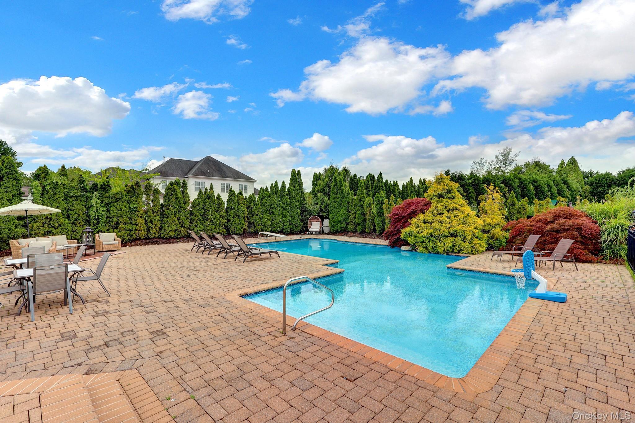 Single Family Brookline Court Suffolk County, NY 11792, MLS-1031590-46