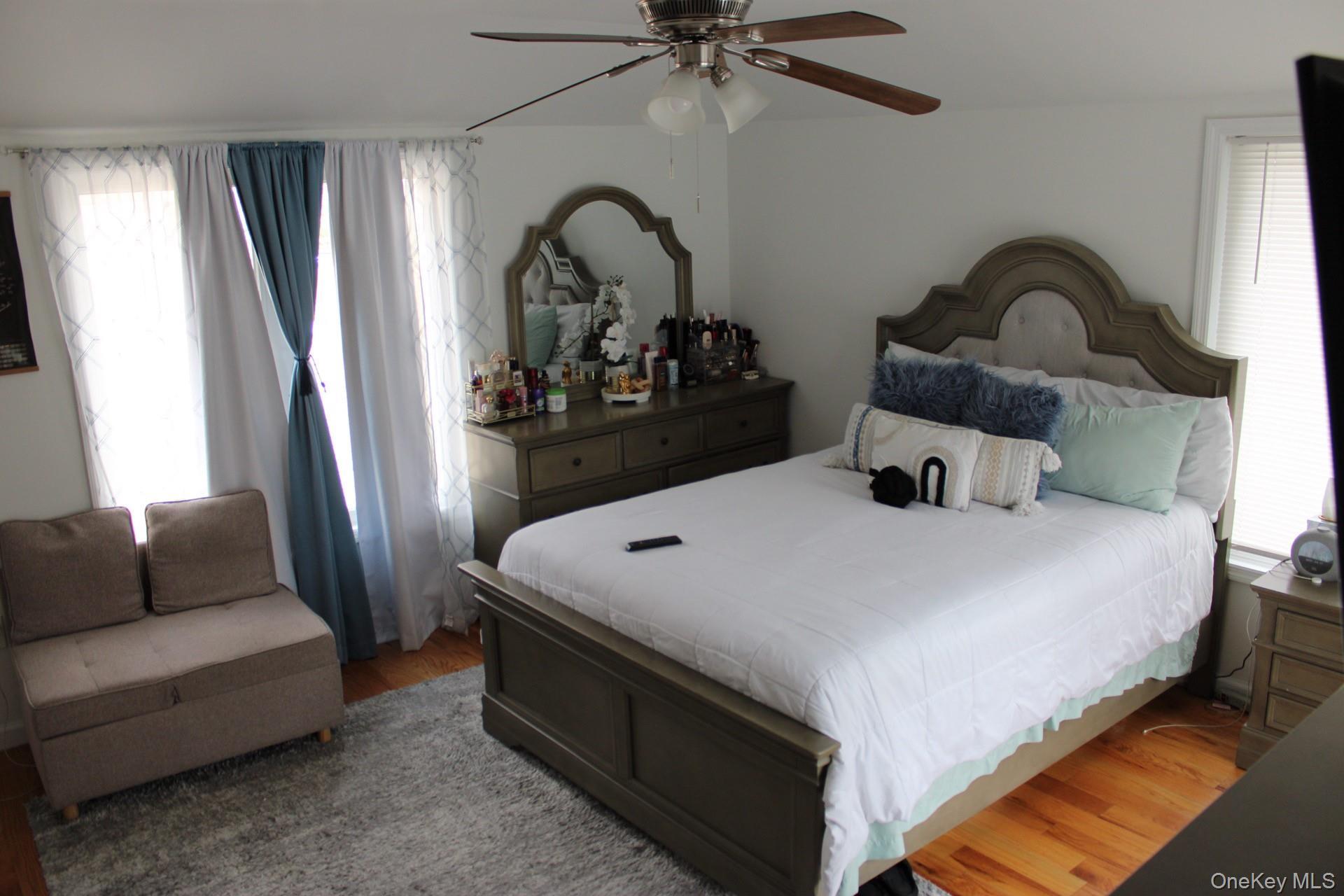 Single Family 232nd Street Queens, NY 11413, MLS-1031594-12