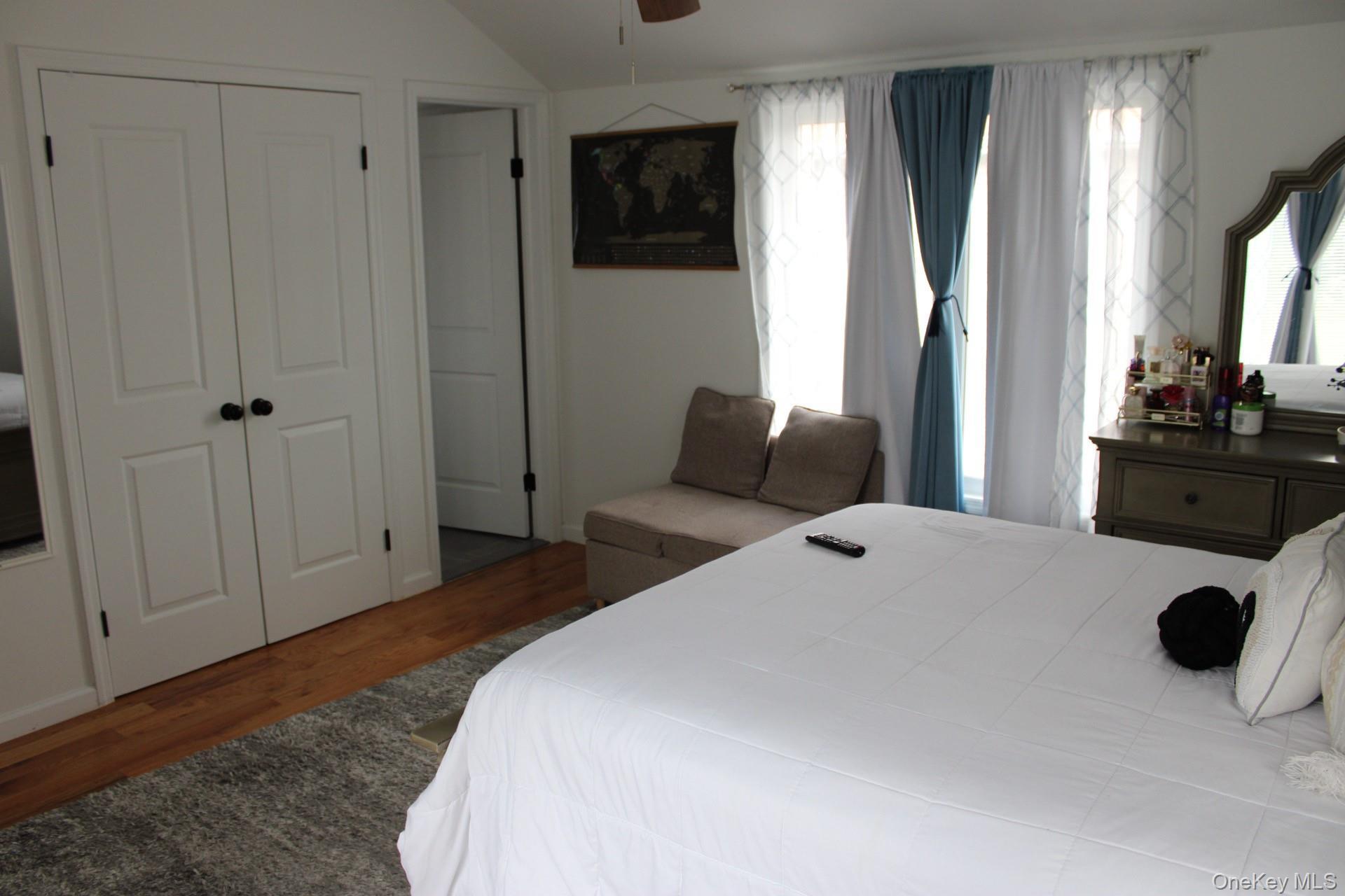 Single Family 232nd Street Queens, NY 11413, MLS-1031594-13