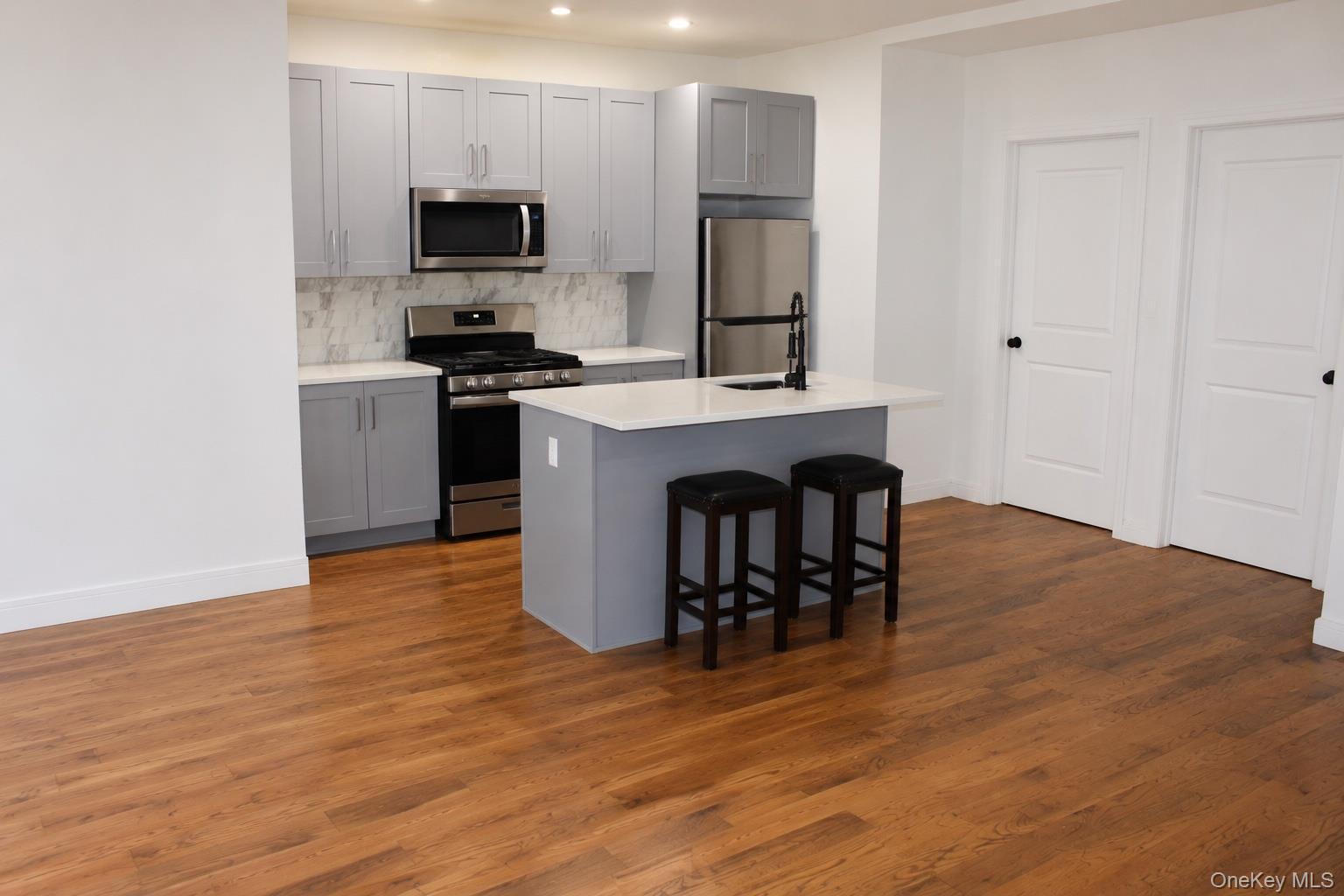 Single Family 232nd Street Queens, NY 11413, MLS-1031594-43