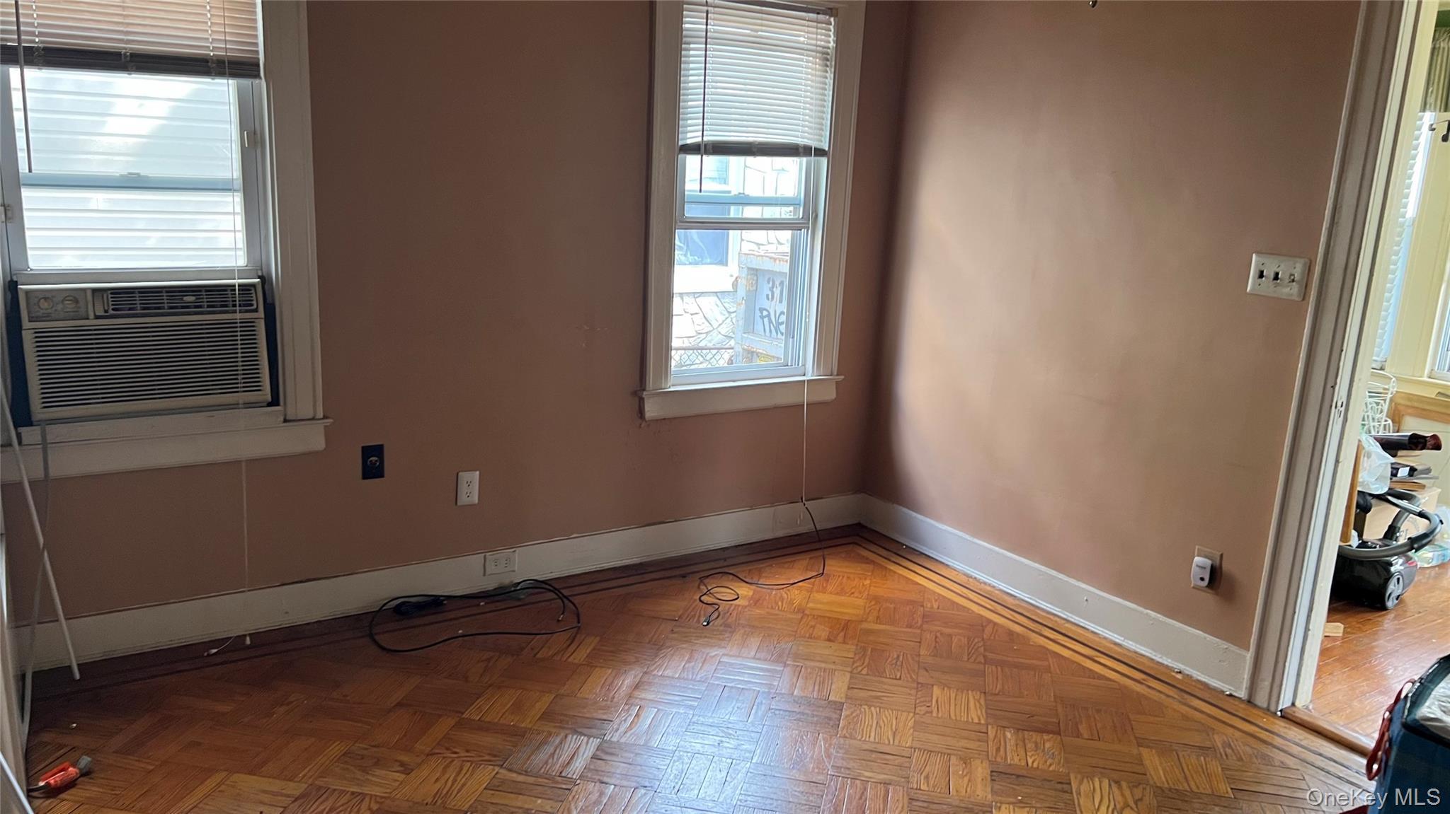 Single Family 111th Avenue  Queens, NY 11429, MLS-1031609-6