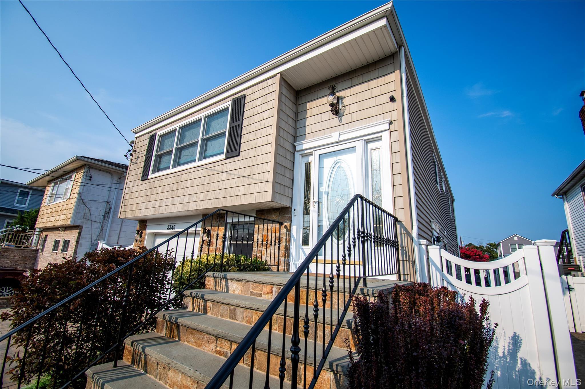 Single Family Parkway Drive  Nassau County, NY 11510, MLS-1031612-3