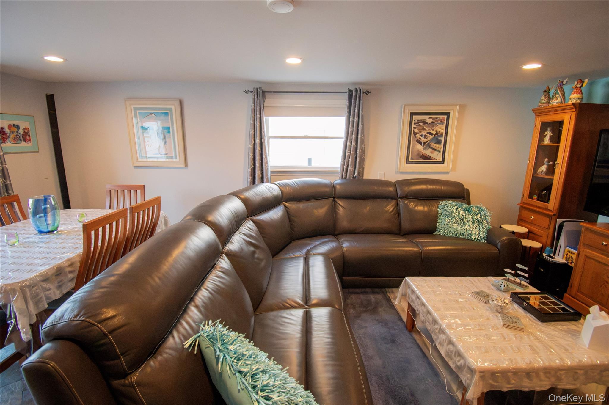 Single Family Parkway Drive  Nassau County, NY 11510, MLS-1031612-49