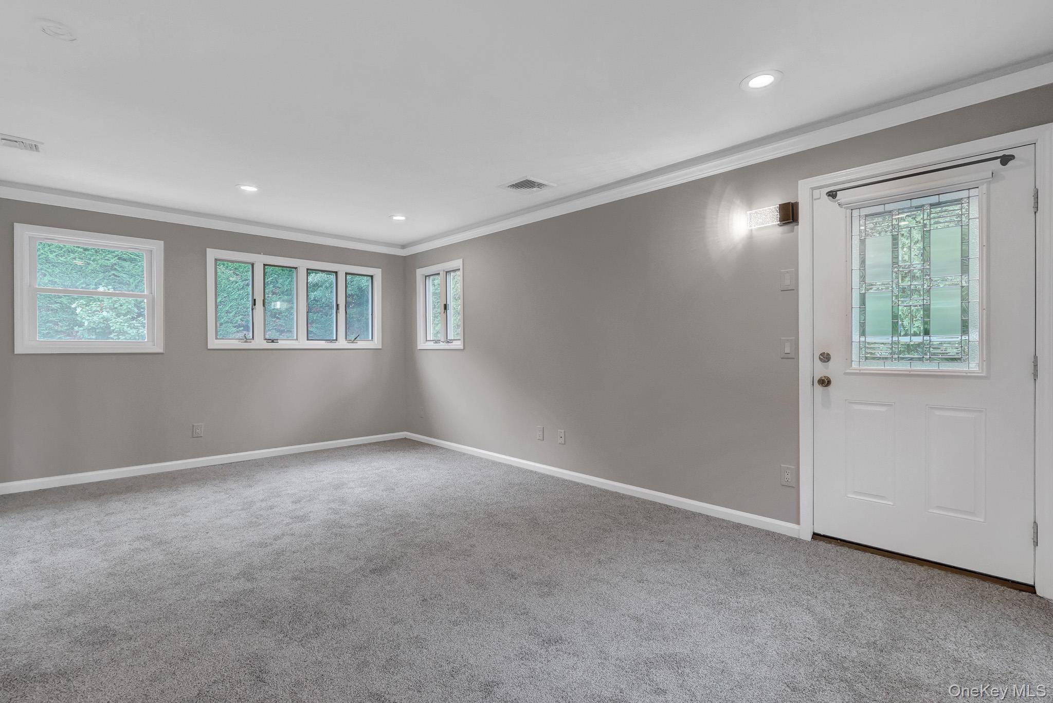Single Family W 4th Street  Suffolk County, NY 11795, MLS-1031624-18