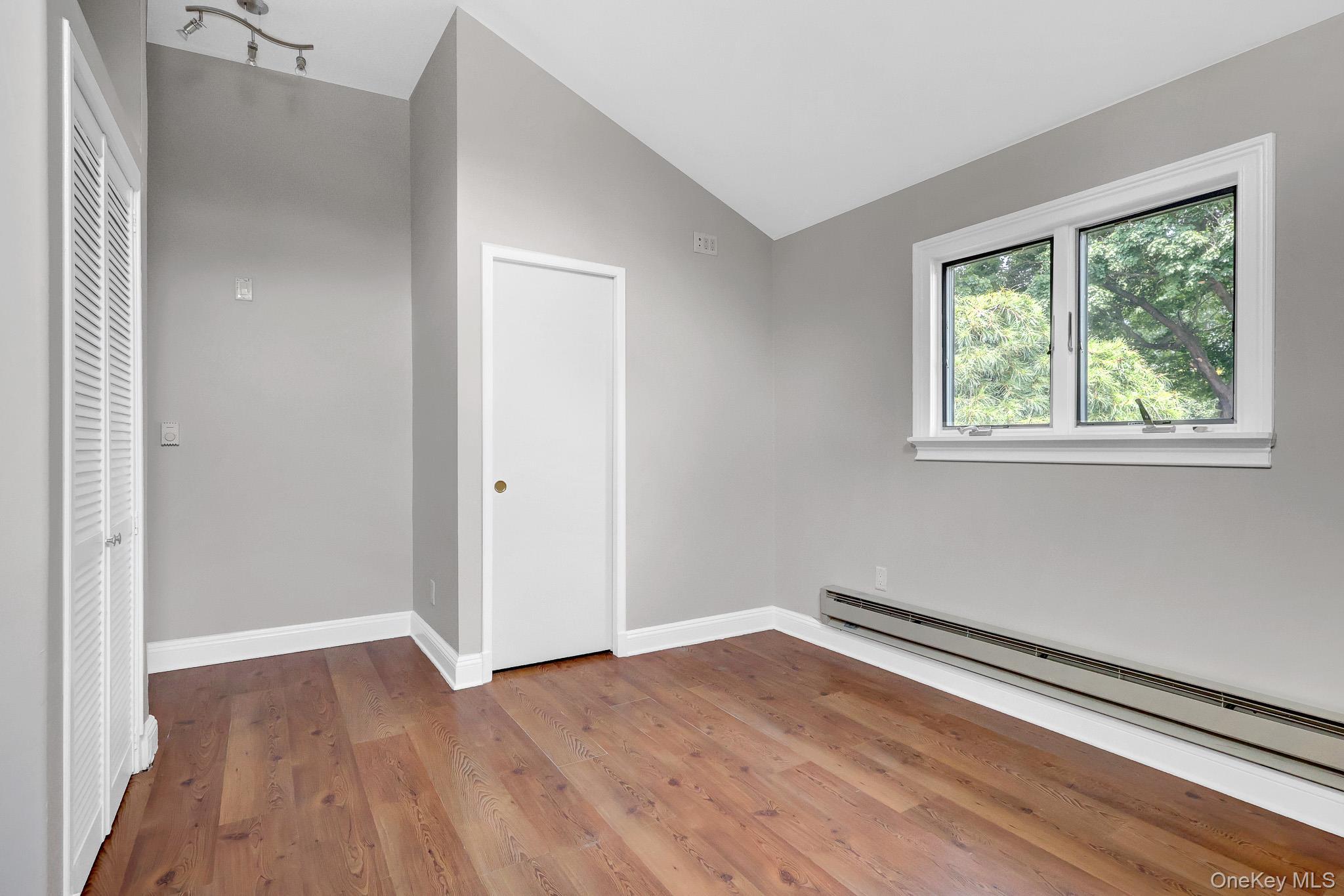 Single Family W 4th Street  Suffolk County, NY 11795, MLS-1031624-22