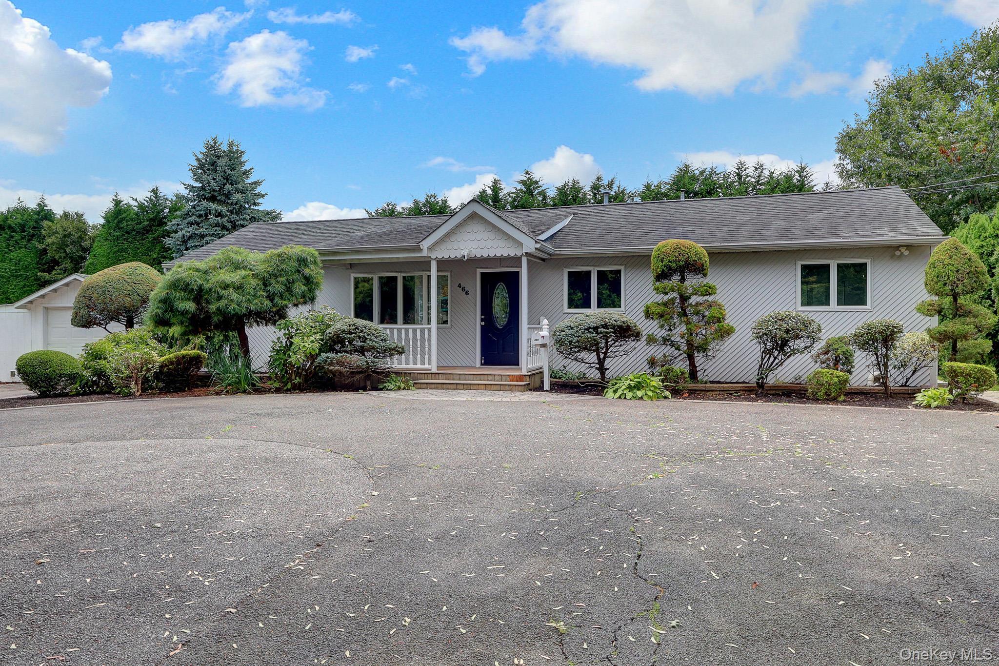 Single Family W 4th Street  Suffolk County, NY 11795, MLS-1031624-3