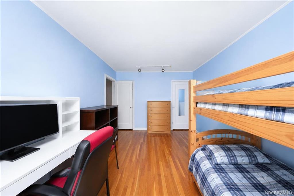 Single Family E 29th Street  Brooklyn, NY 11229, MLS-1031642-15