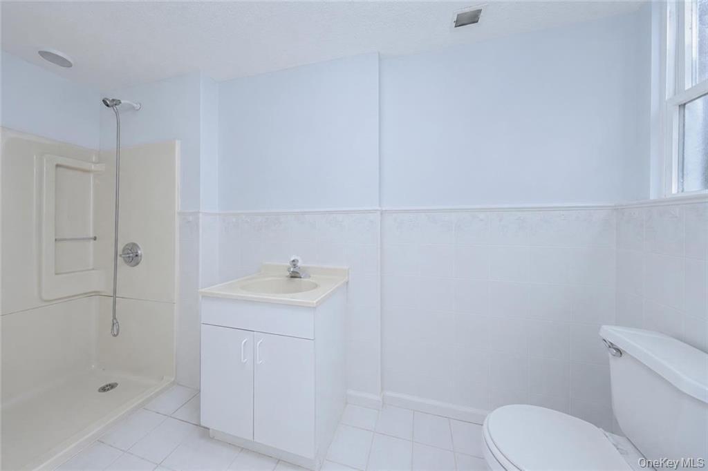 Single Family E 29th Street  Brooklyn, NY 11229, MLS-1031642-21