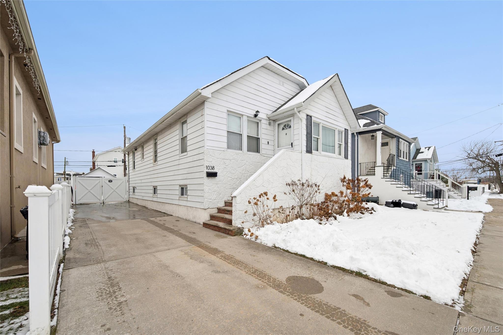 Single Family Traymore Boulevard  Nassau County, NY 11558, MLS-1031659-3