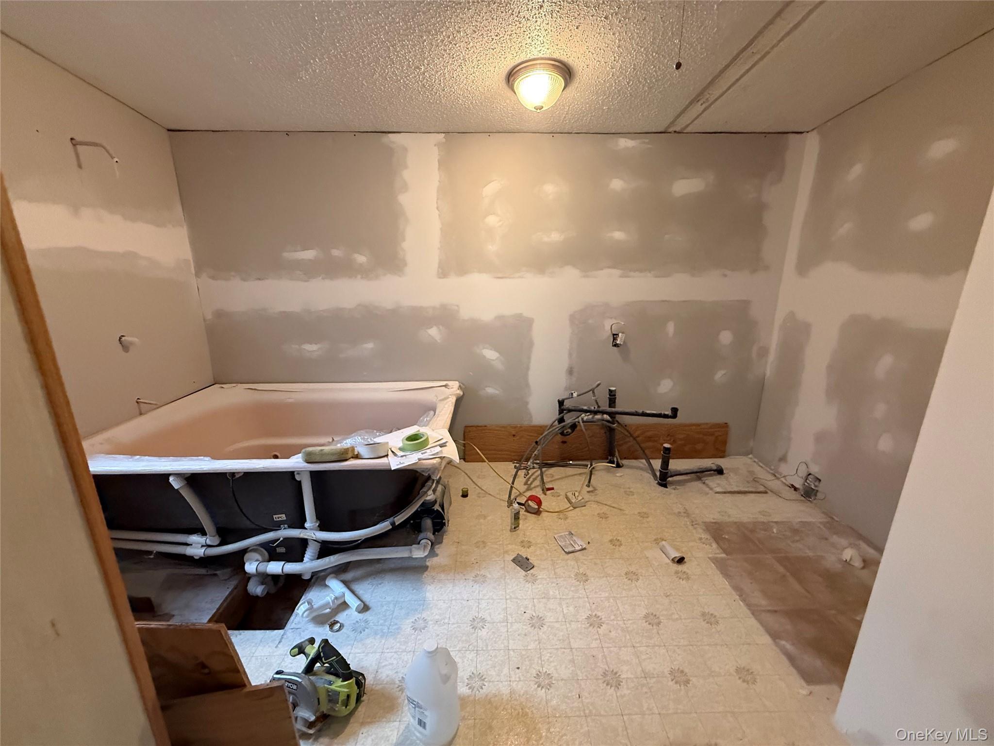 Single Family W Peenpack Trail Orange County, NY 12780, MLS-1031680-17