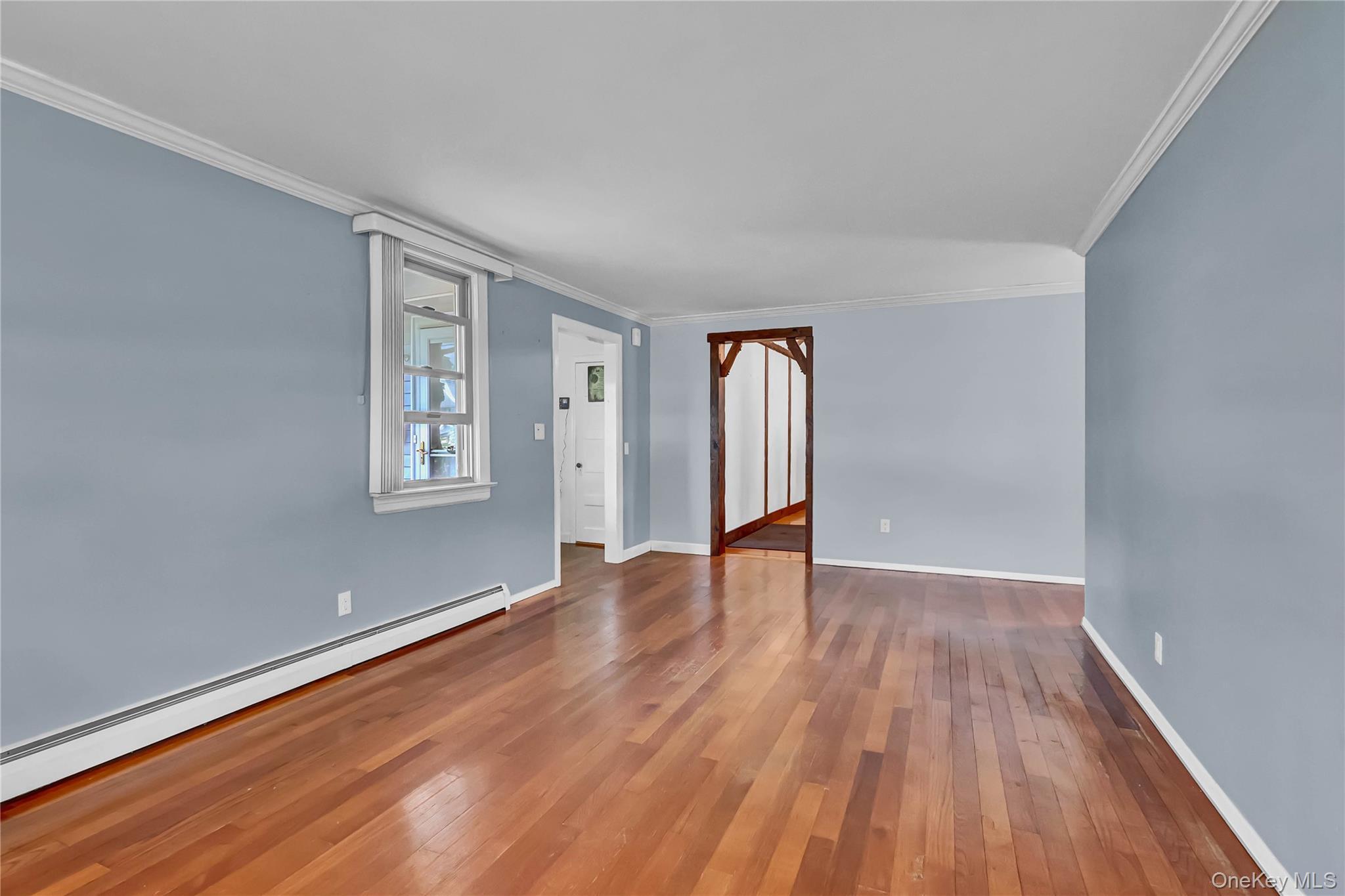 Single Family Broadway  Suffolk County, NY 11779, MLS-1031695-7