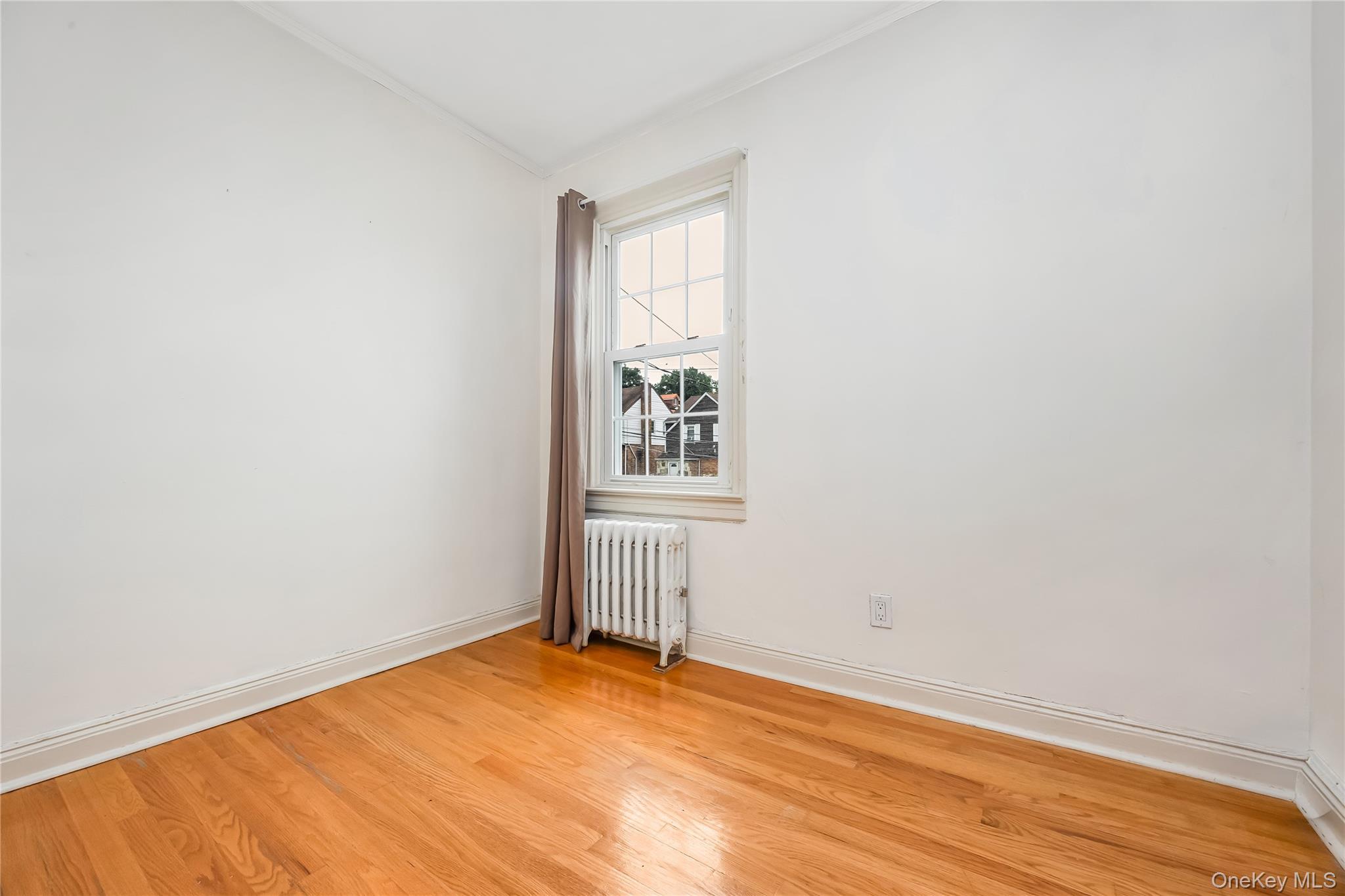 Single Family Cambria Avenue Queens, NY 11362, MLS-1031708-13