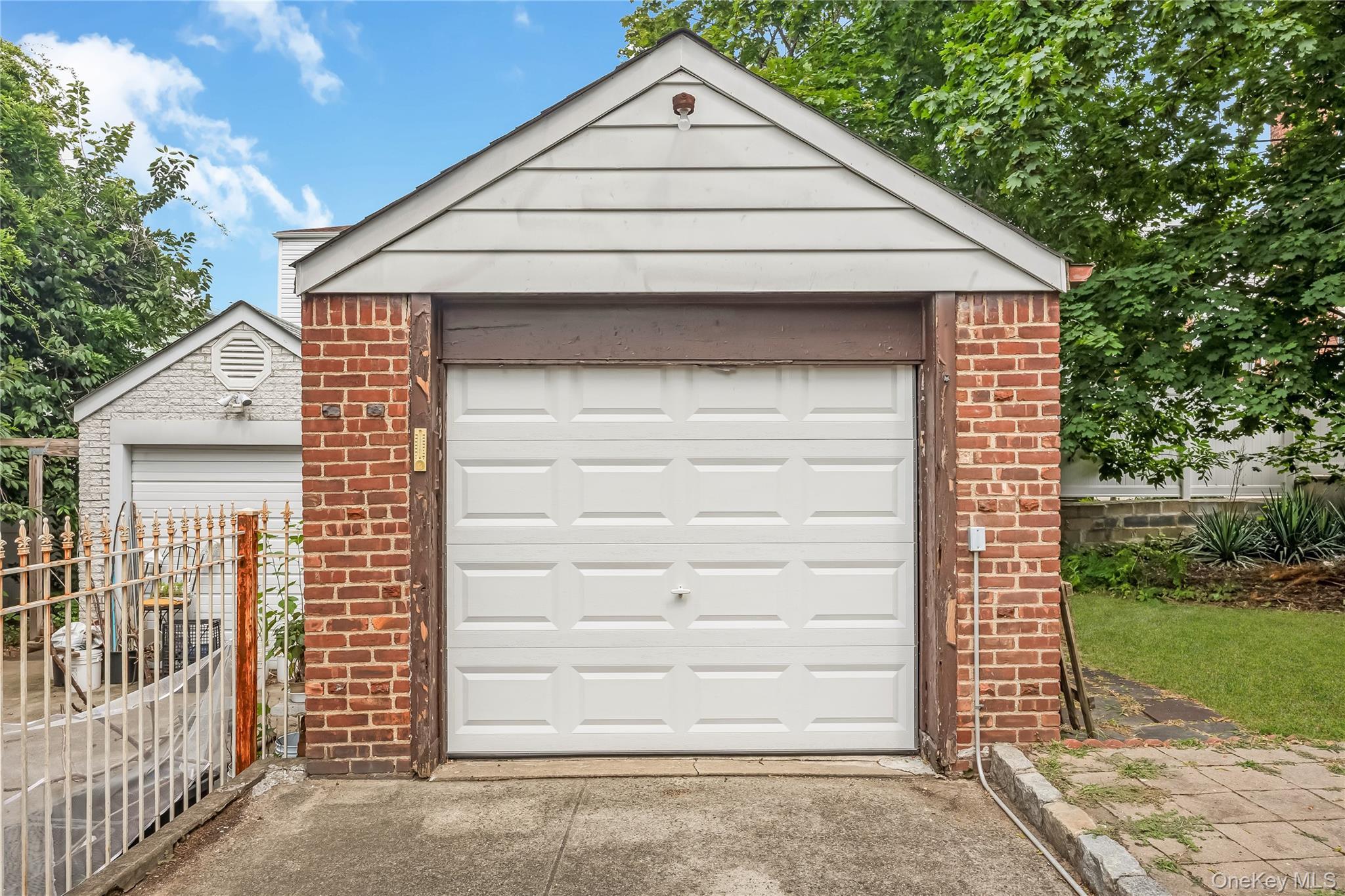 Single Family Cambria Avenue Queens, NY 11362, MLS-1031708-21