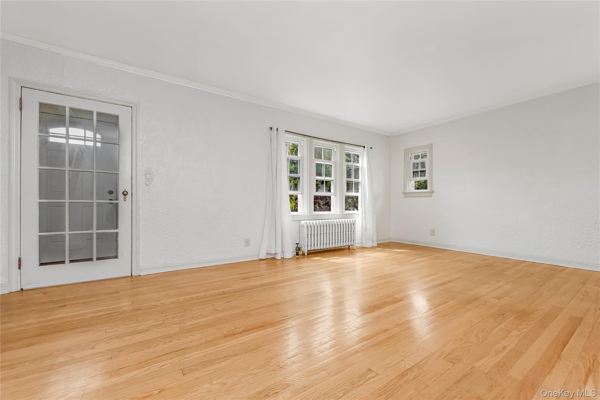 Single Family Cambria Avenue Queens, NY 11362, MLS-1031708-6