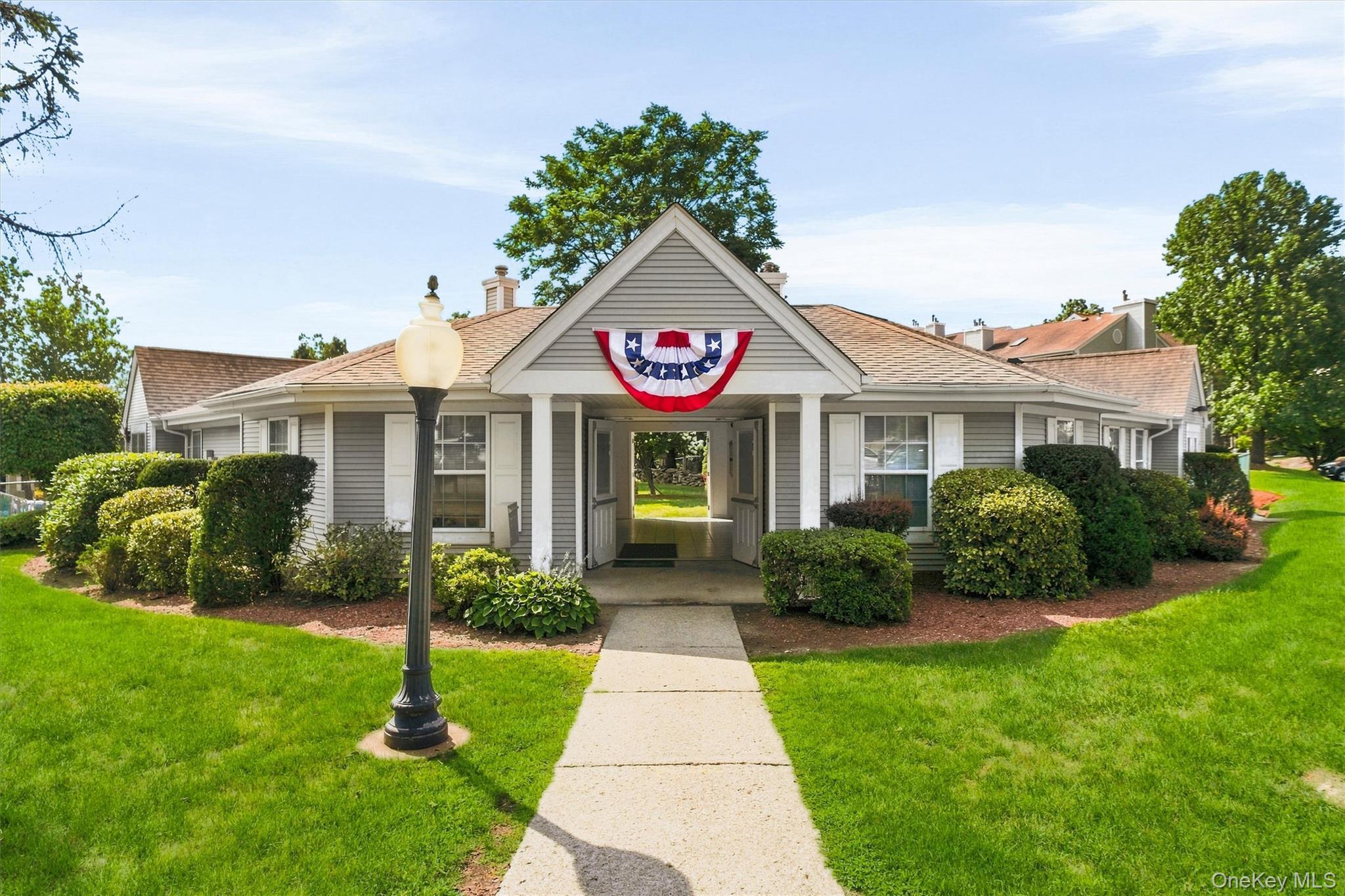 Single Family Washington Green  Orange County, NY 12553, MLS-1031728-28
