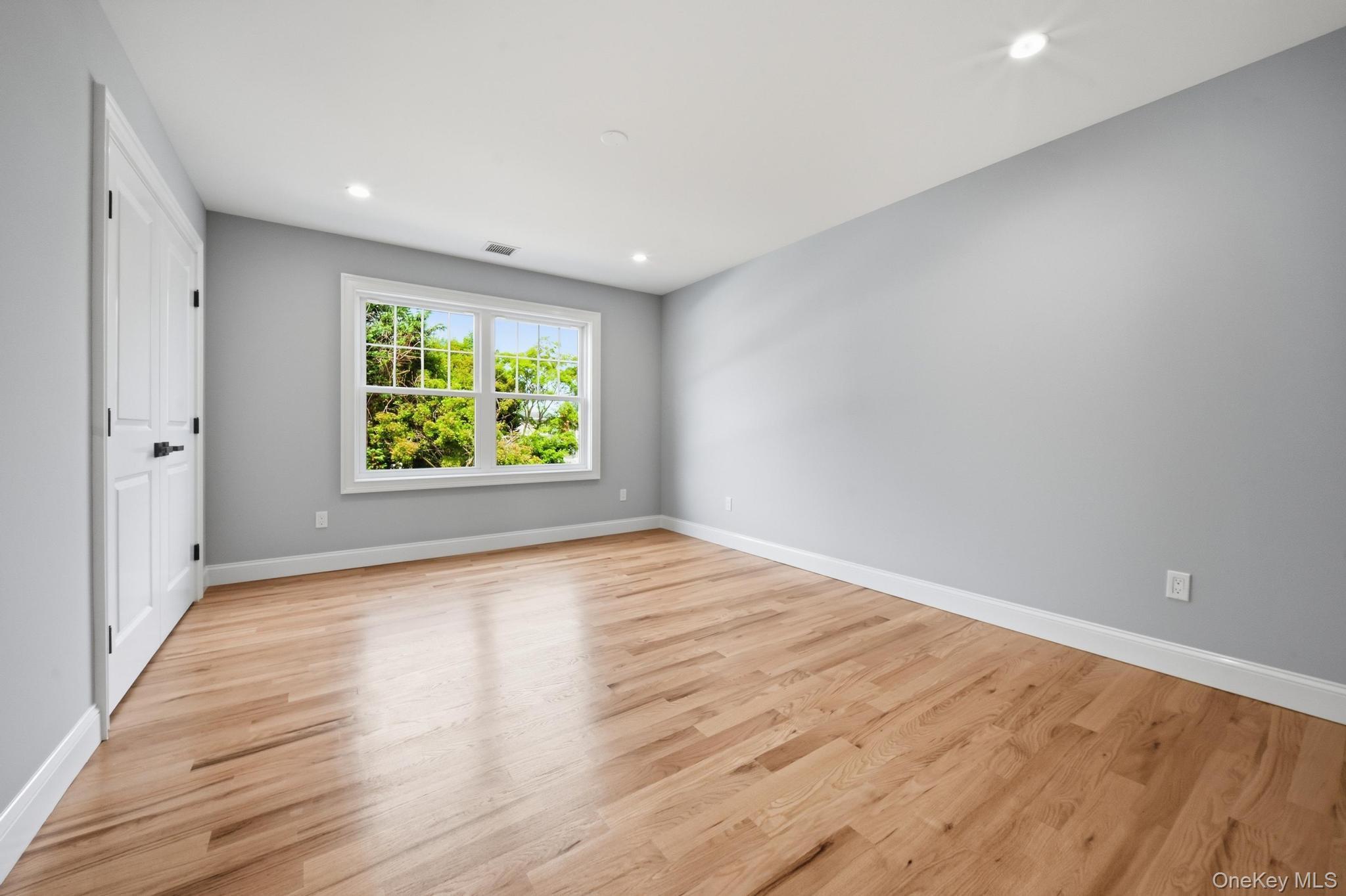 Single Family Maeder Avenue  Nassau County, NY 11566, MLS-1031730-36
