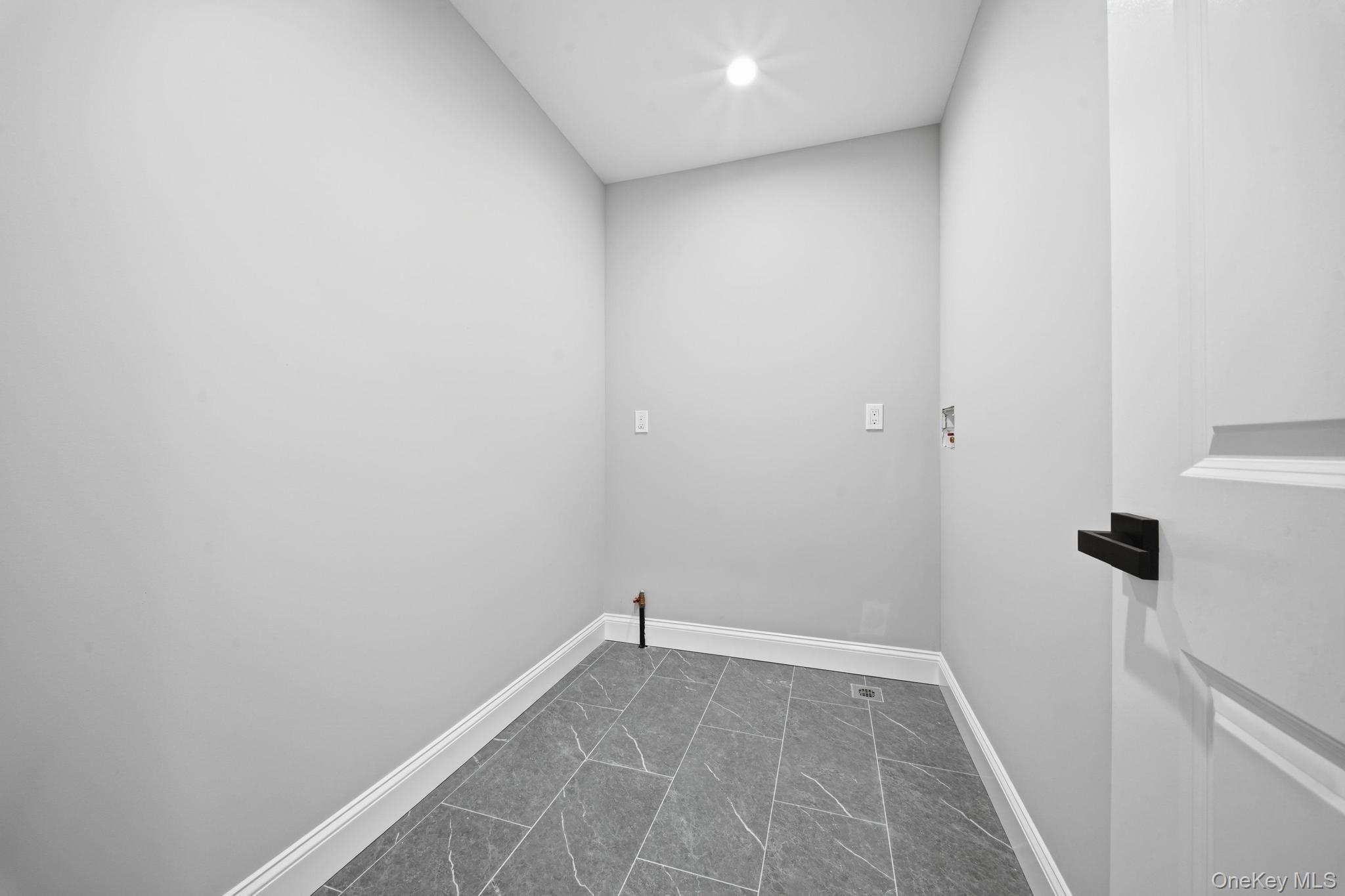 Single Family Maeder Avenue  Nassau County, NY 11566, MLS-1031730-40