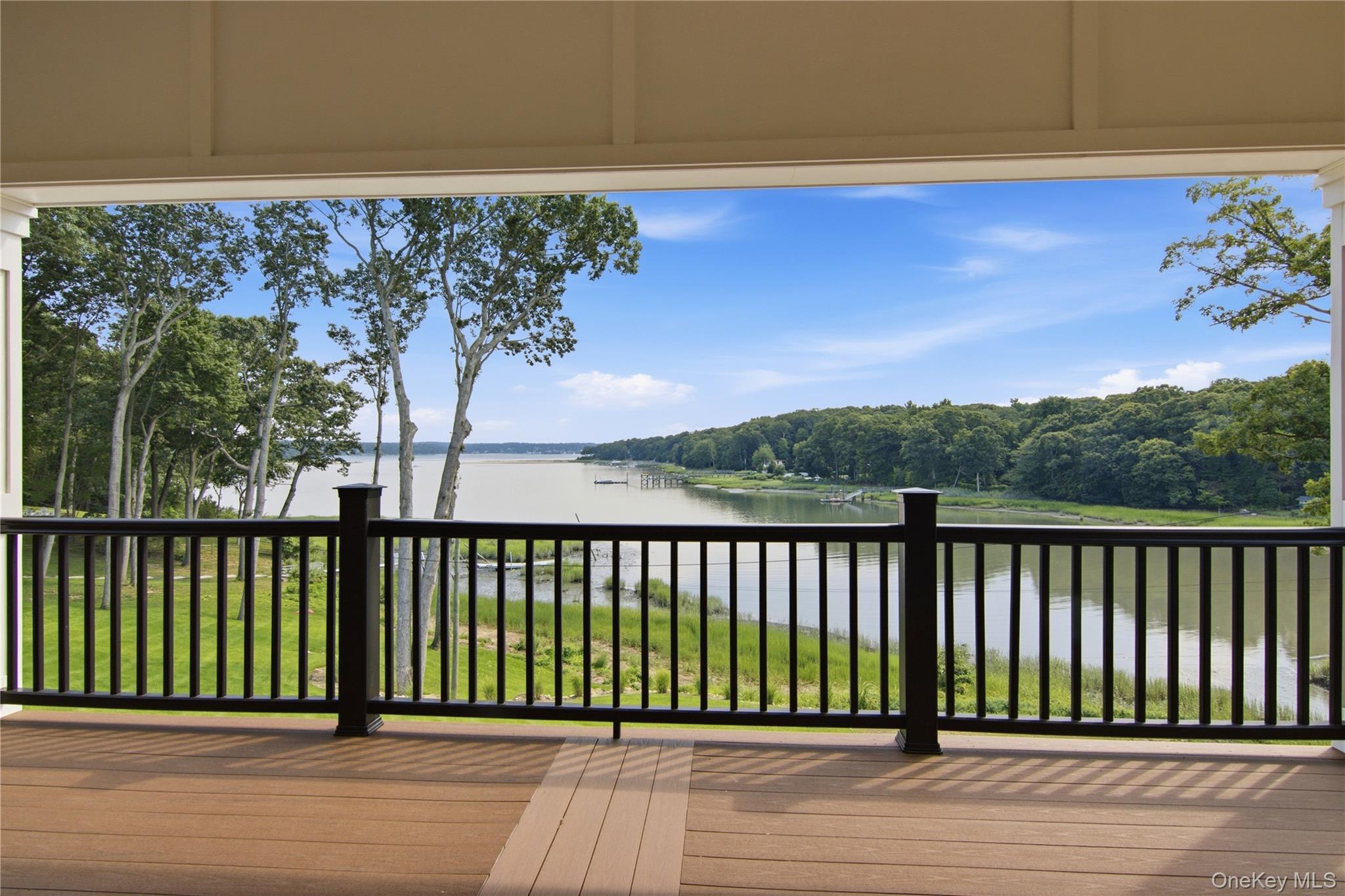 Single Family Cove Road  Suffolk County, NY 11768, MLS-1031732-31
