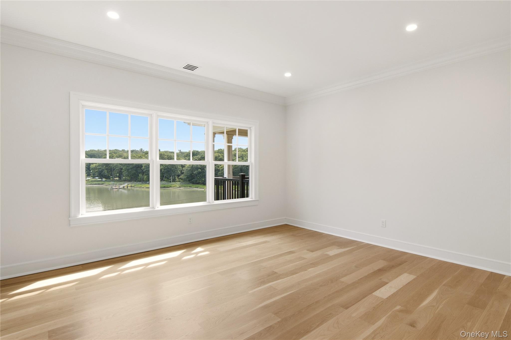Single Family Cove Road  Suffolk County, NY 11768, MLS-1031732-32