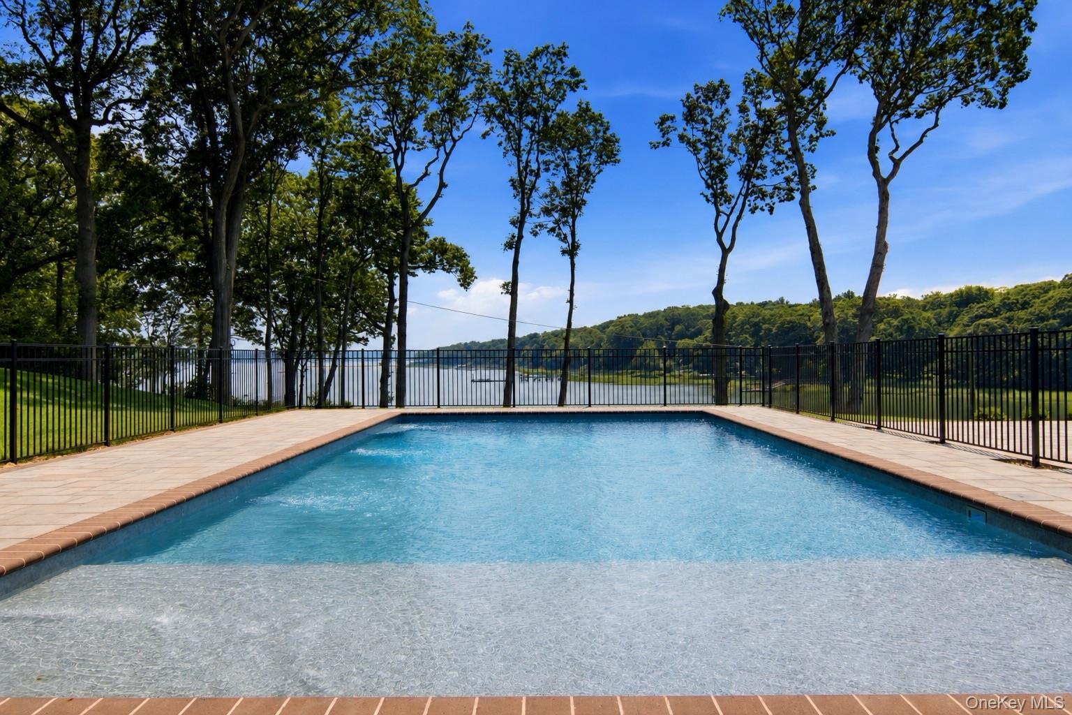 Single Family Cove Road  Suffolk County, NY 11768, MLS-1031732-37