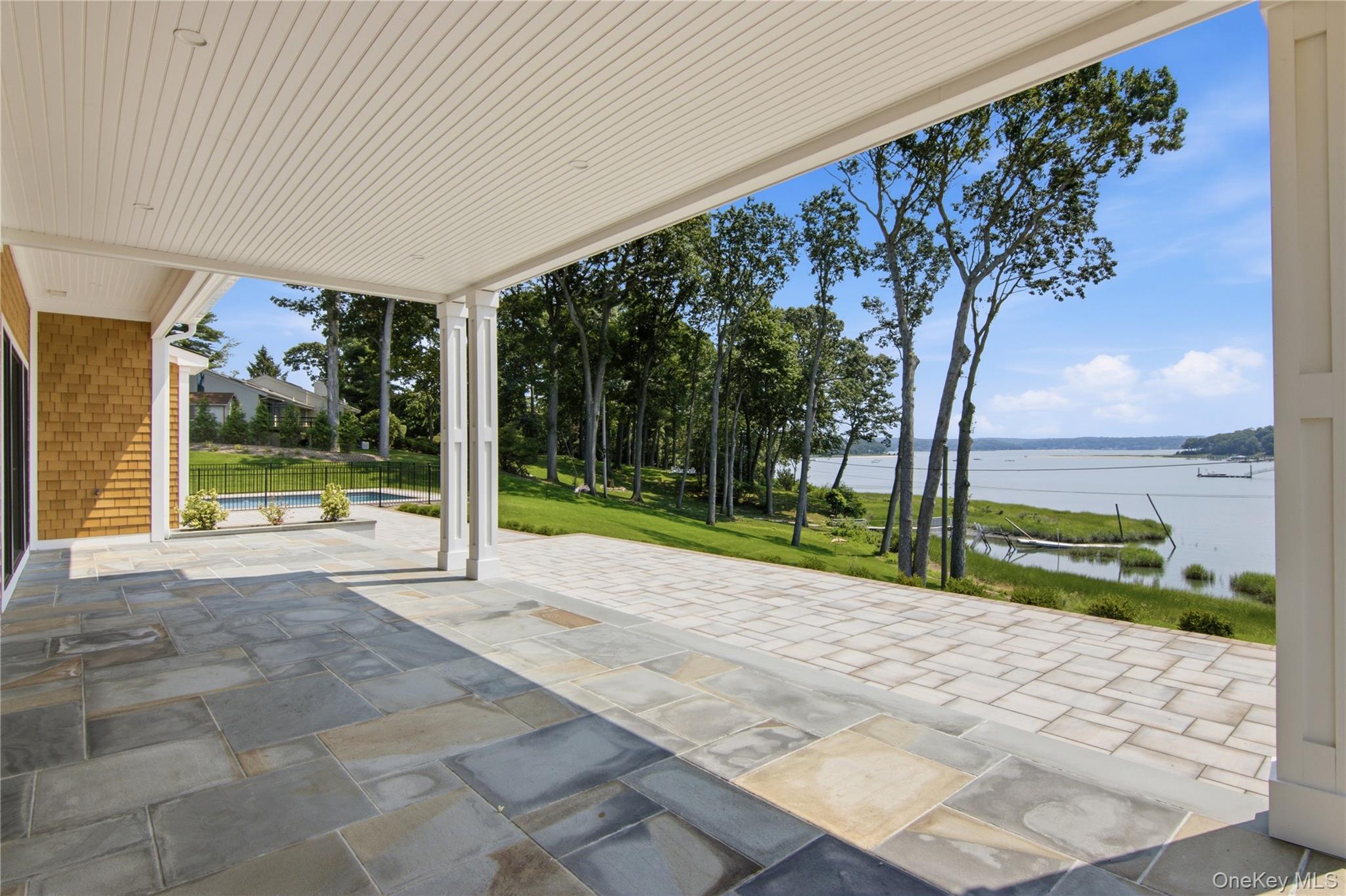 Single Family Cove Road  Suffolk County, NY 11768, MLS-1031732-40