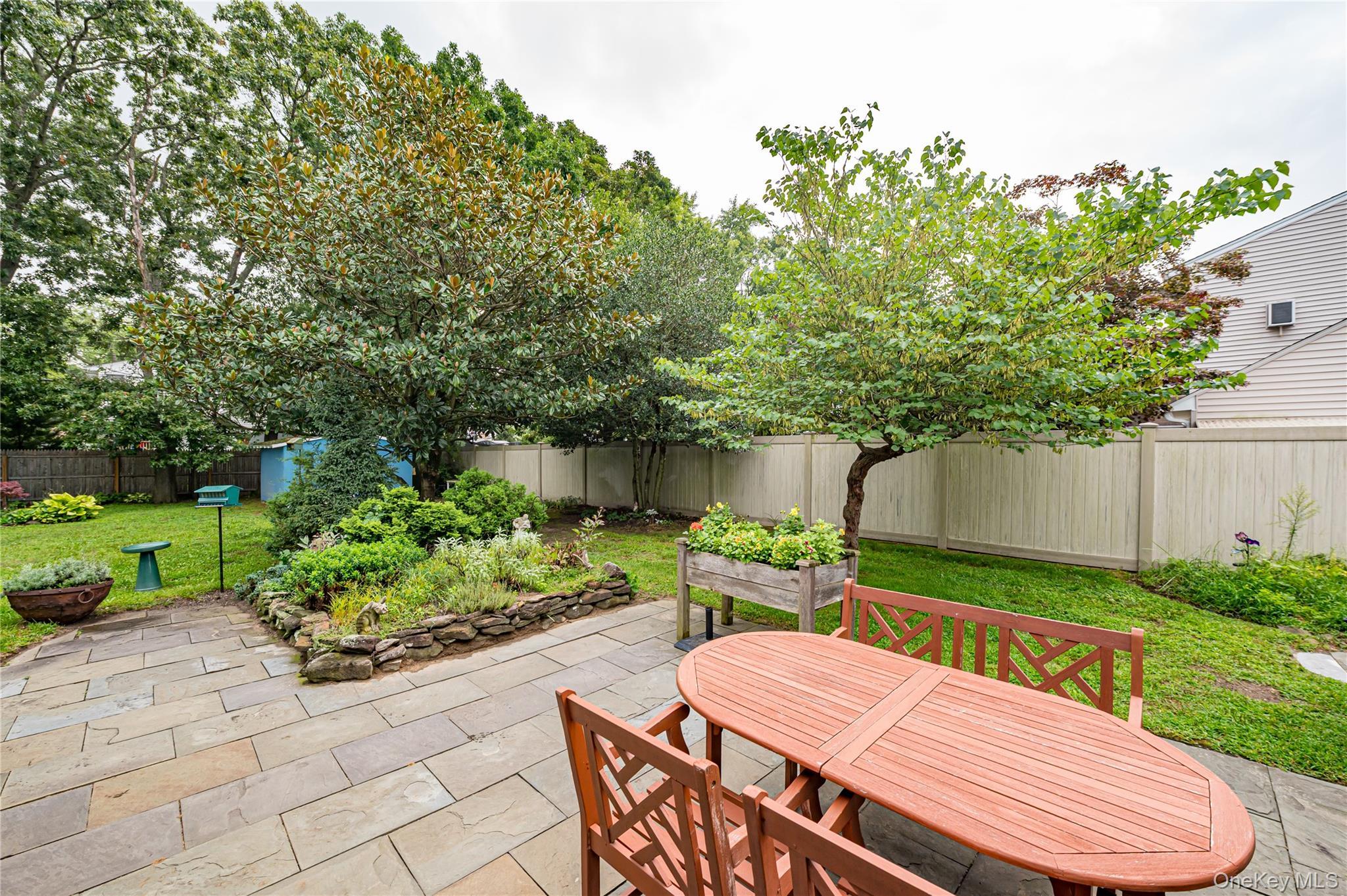 Single Family Morning Drive Suffolk County, NY 11720, MLS-1031733-16