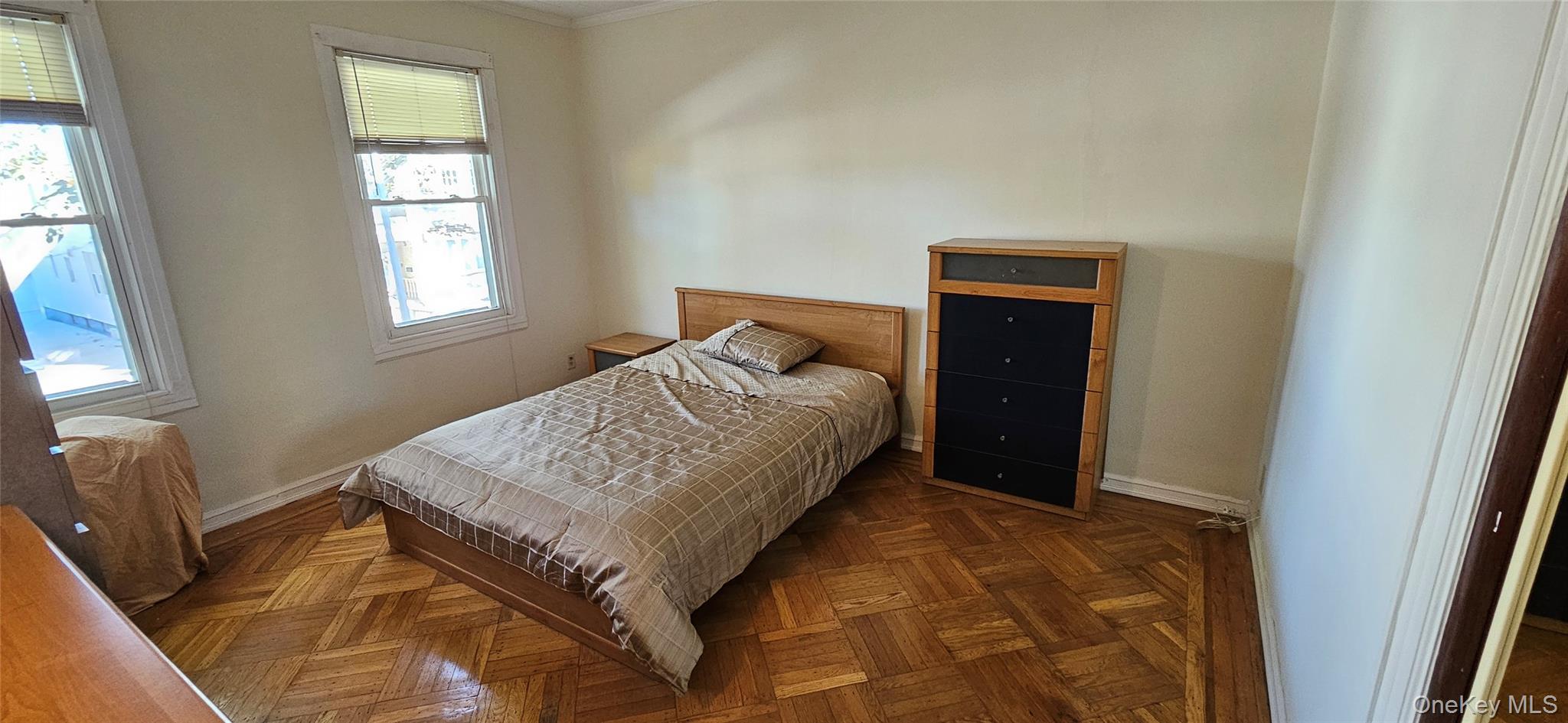Single Family 75th Street Queens, NY 11385, MLS-1031741-19