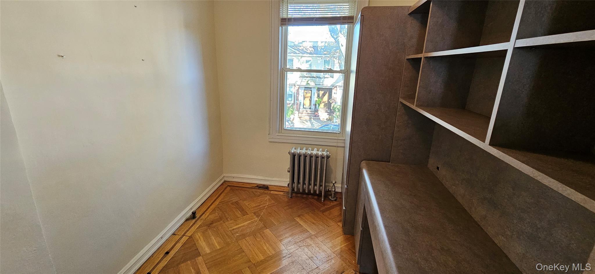 Single Family 75th Street Queens, NY 11385, MLS-1031741-22