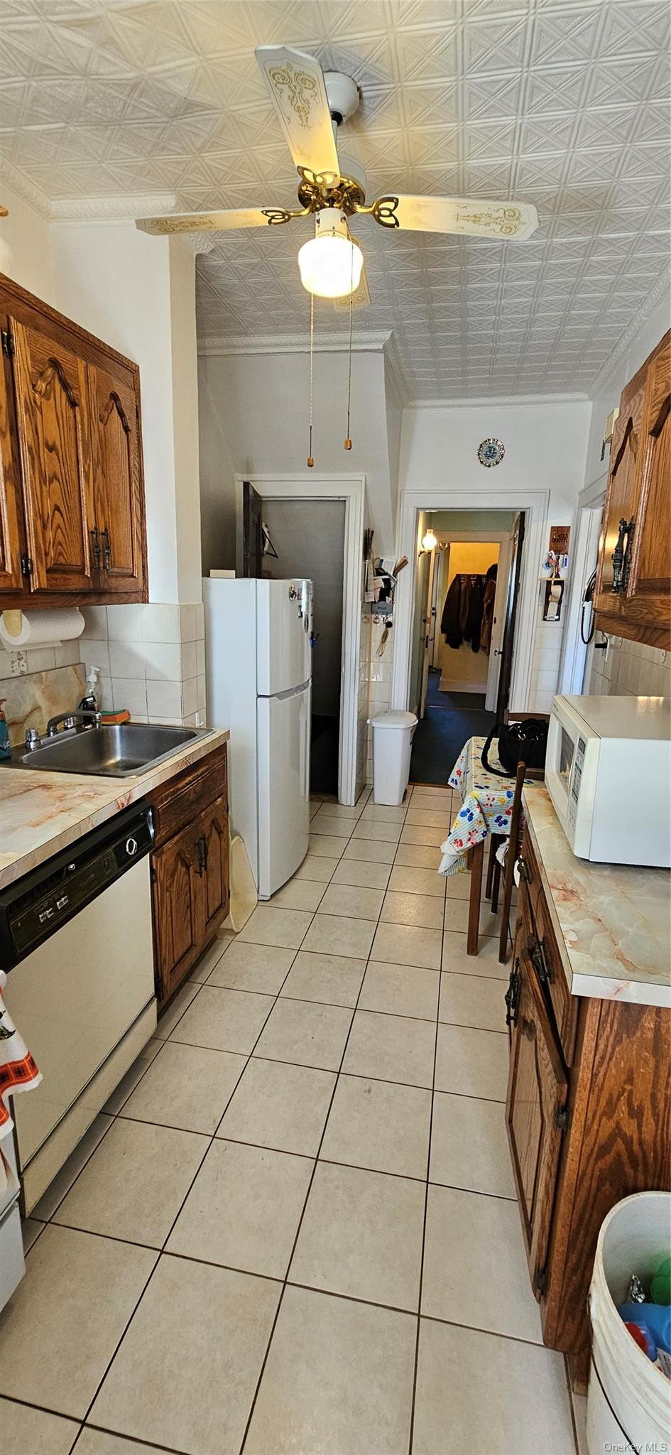 Single Family 75th Street Queens, NY 11385, MLS-1031741-7