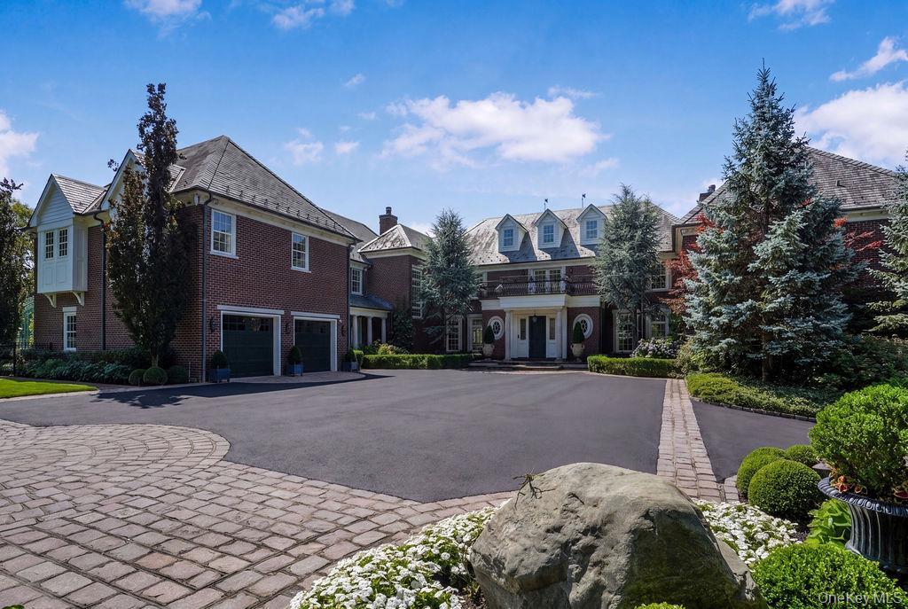 Single Family Gwynne Road  Suffolk County, NY 11747, MLS-1031747-2