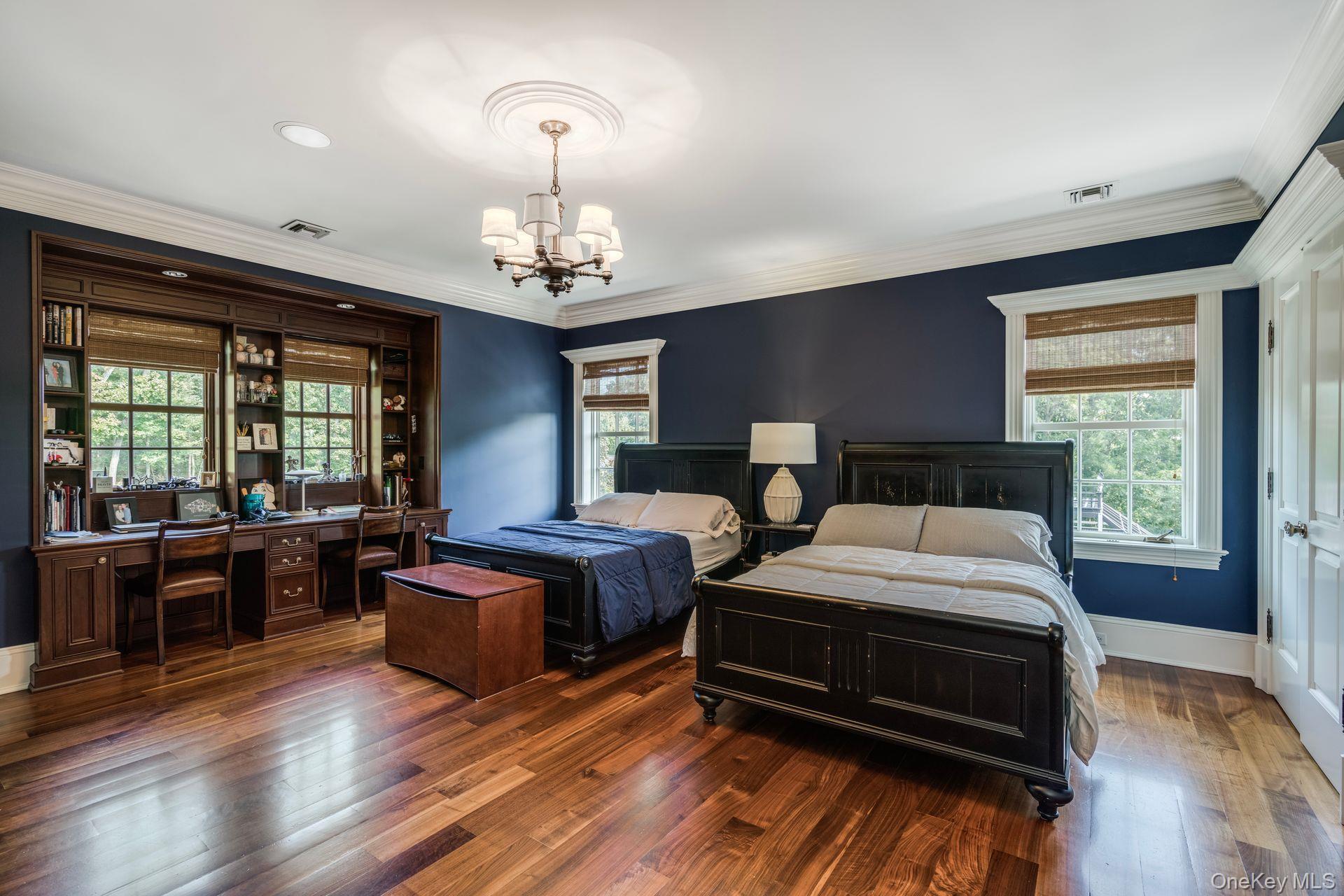 Single Family Gwynne Road  Suffolk County, NY 11747, MLS-1031747-28