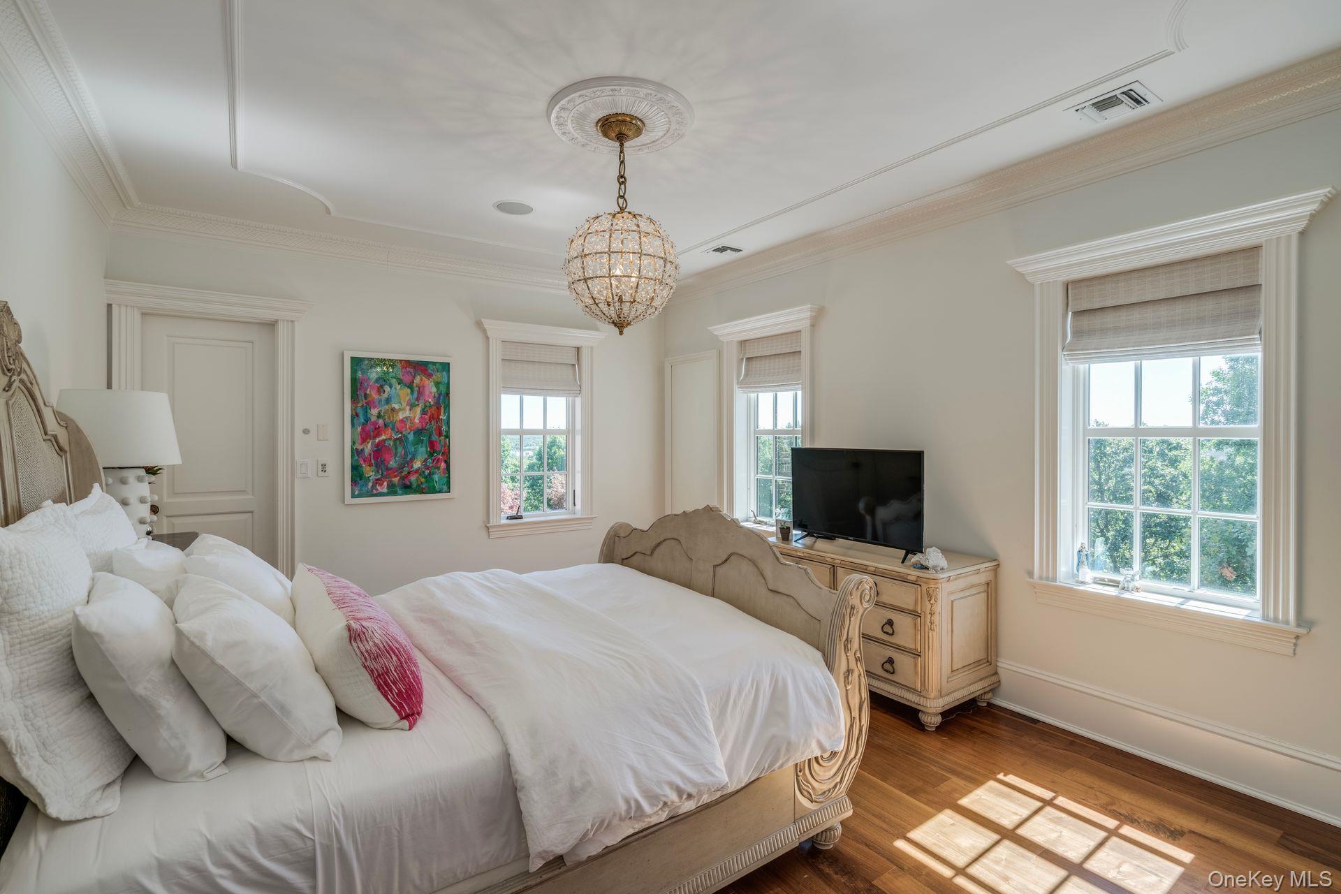Single Family Gwynne Road  Suffolk County, NY 11747, MLS-1031747-31