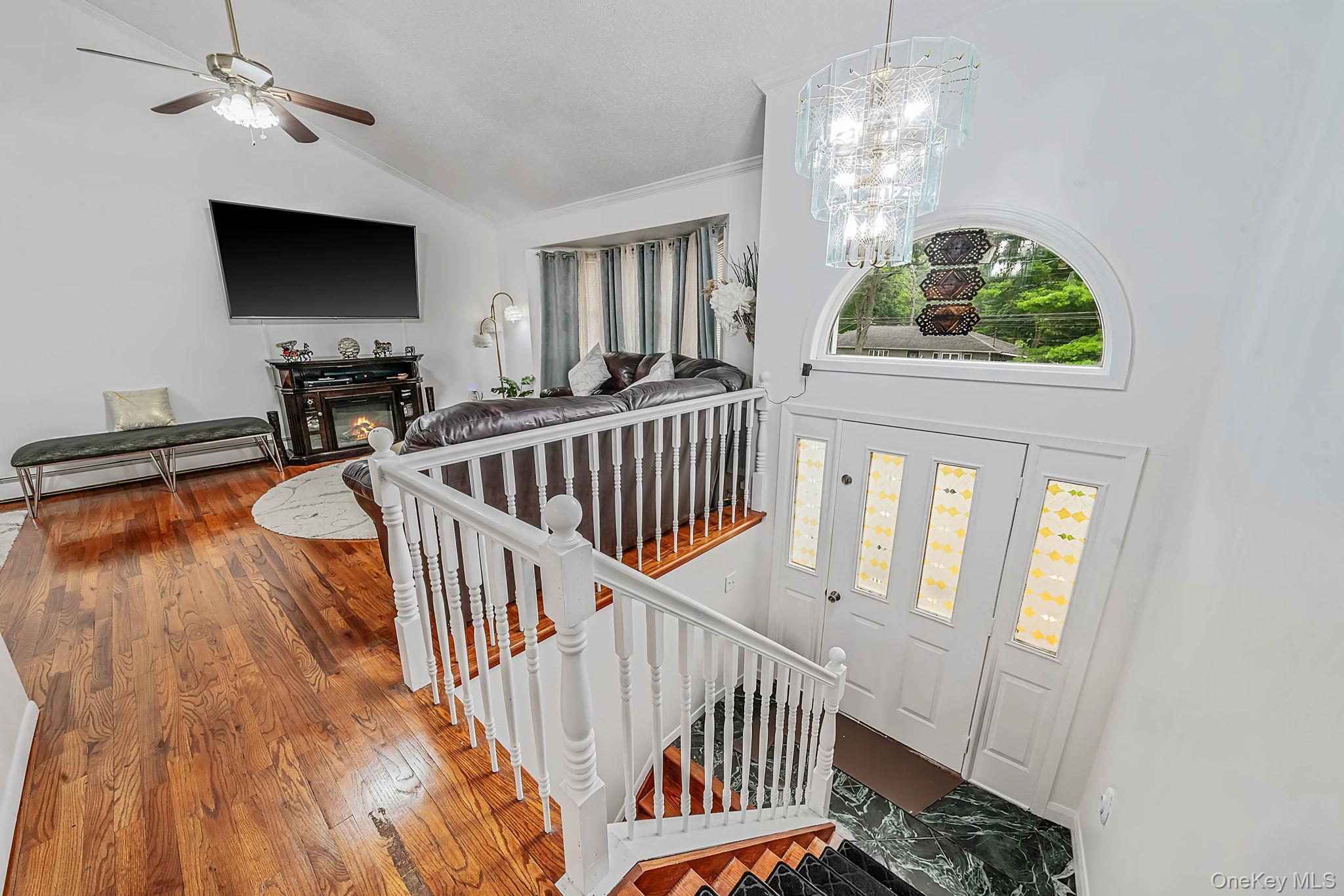 Single Family Cedar Oaks Avenue Suffolk County, NY 11738, MLS-1031748-10