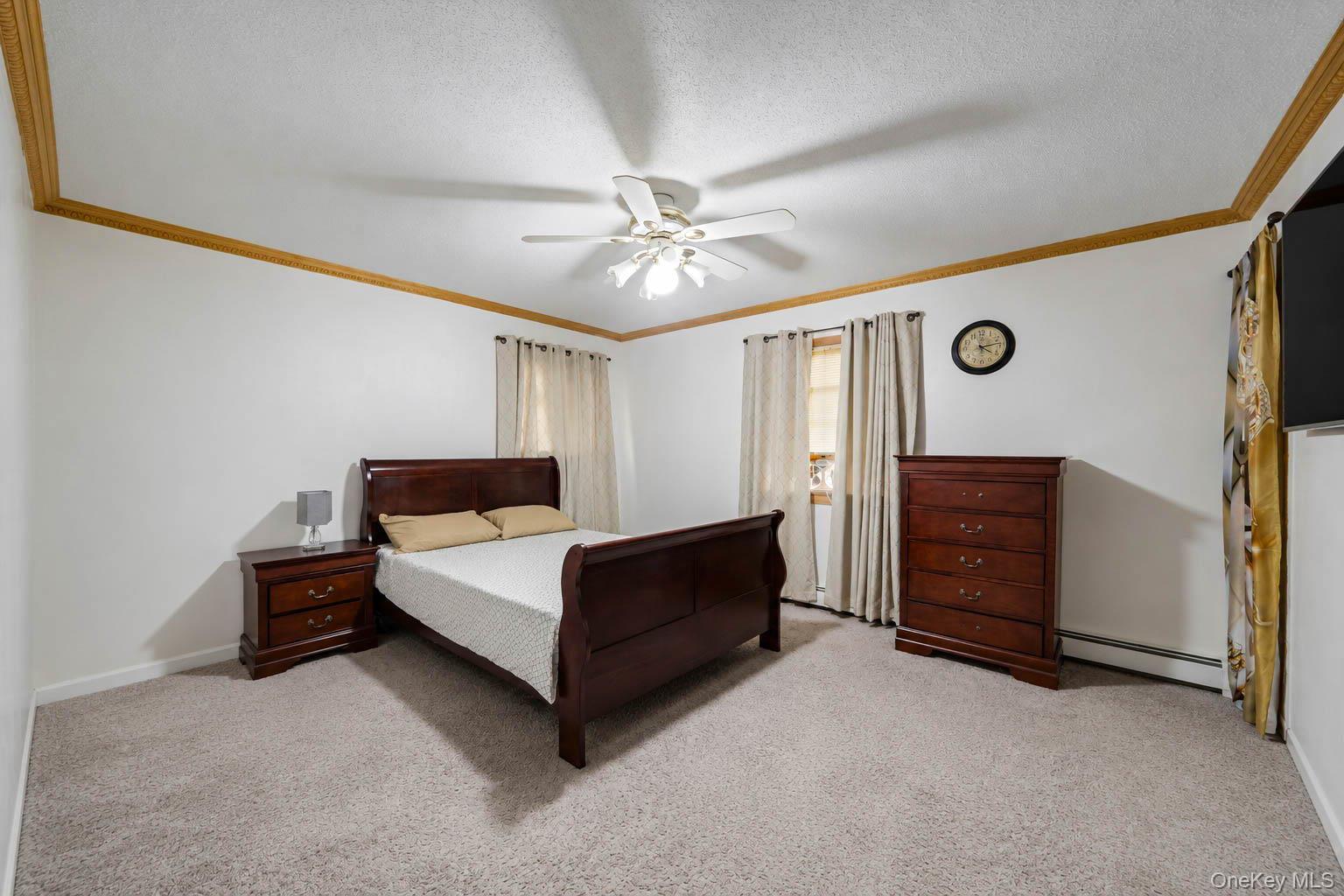 Single Family Cedar Oaks Avenue Suffolk County, NY 11738, MLS-1031748-28