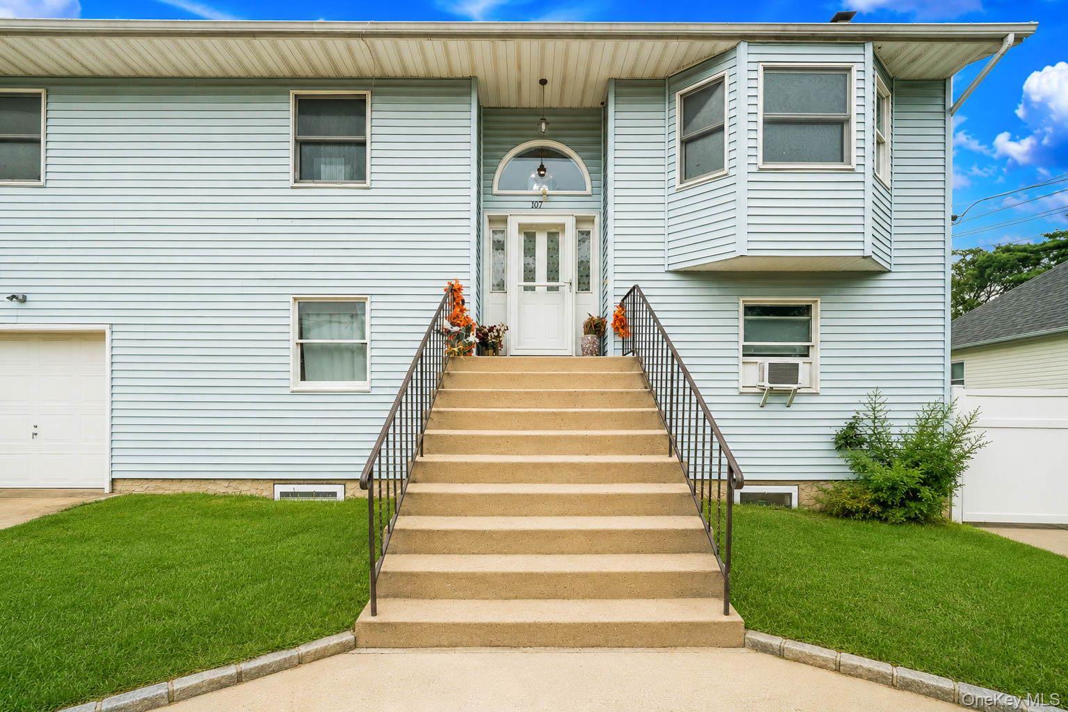 Single Family Cedar Oaks Avenue Suffolk County, NY 11738, MLS-1031748-3
