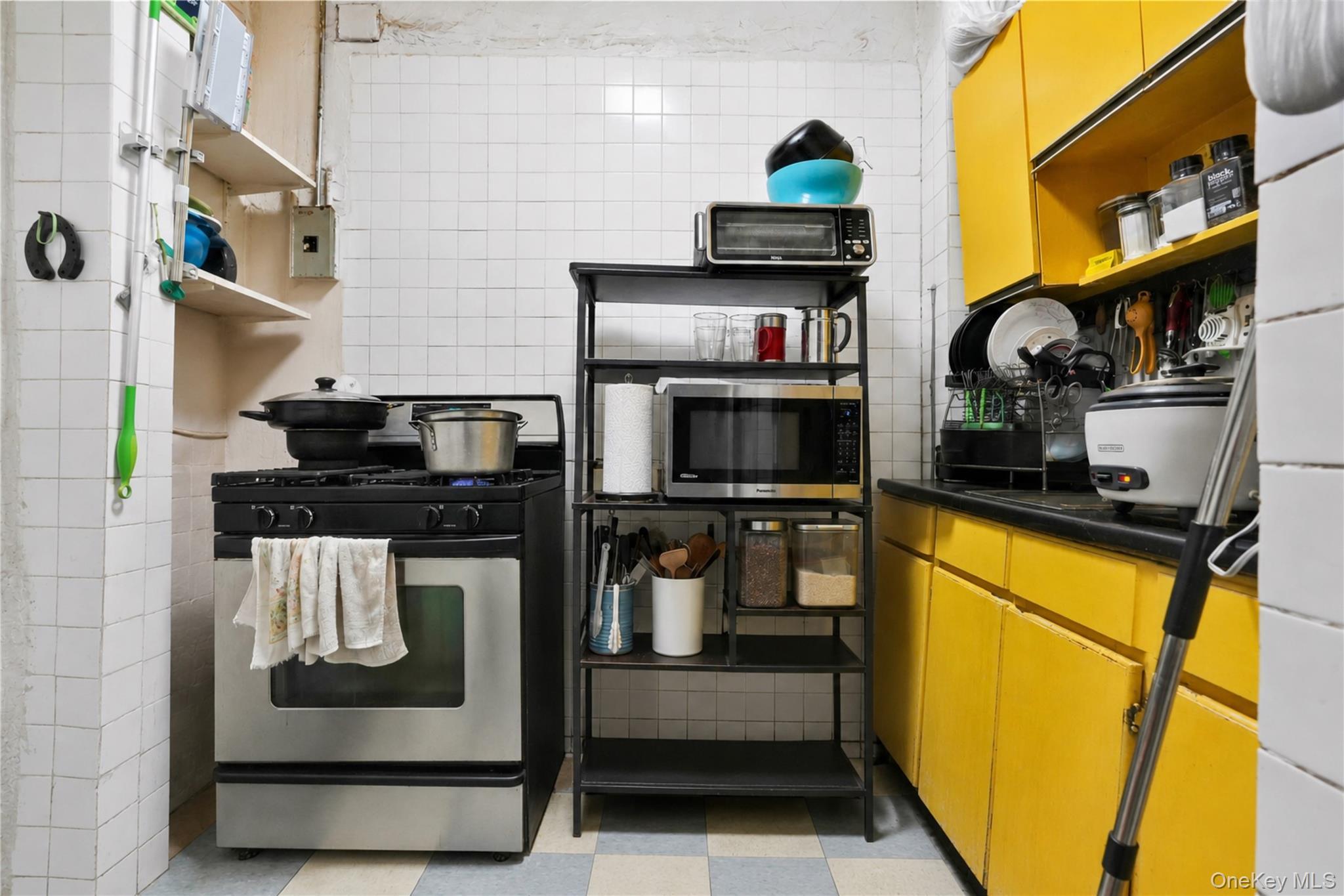 Single Family E 117th Street Manhattan, NY 10035, MLS-1031769-26